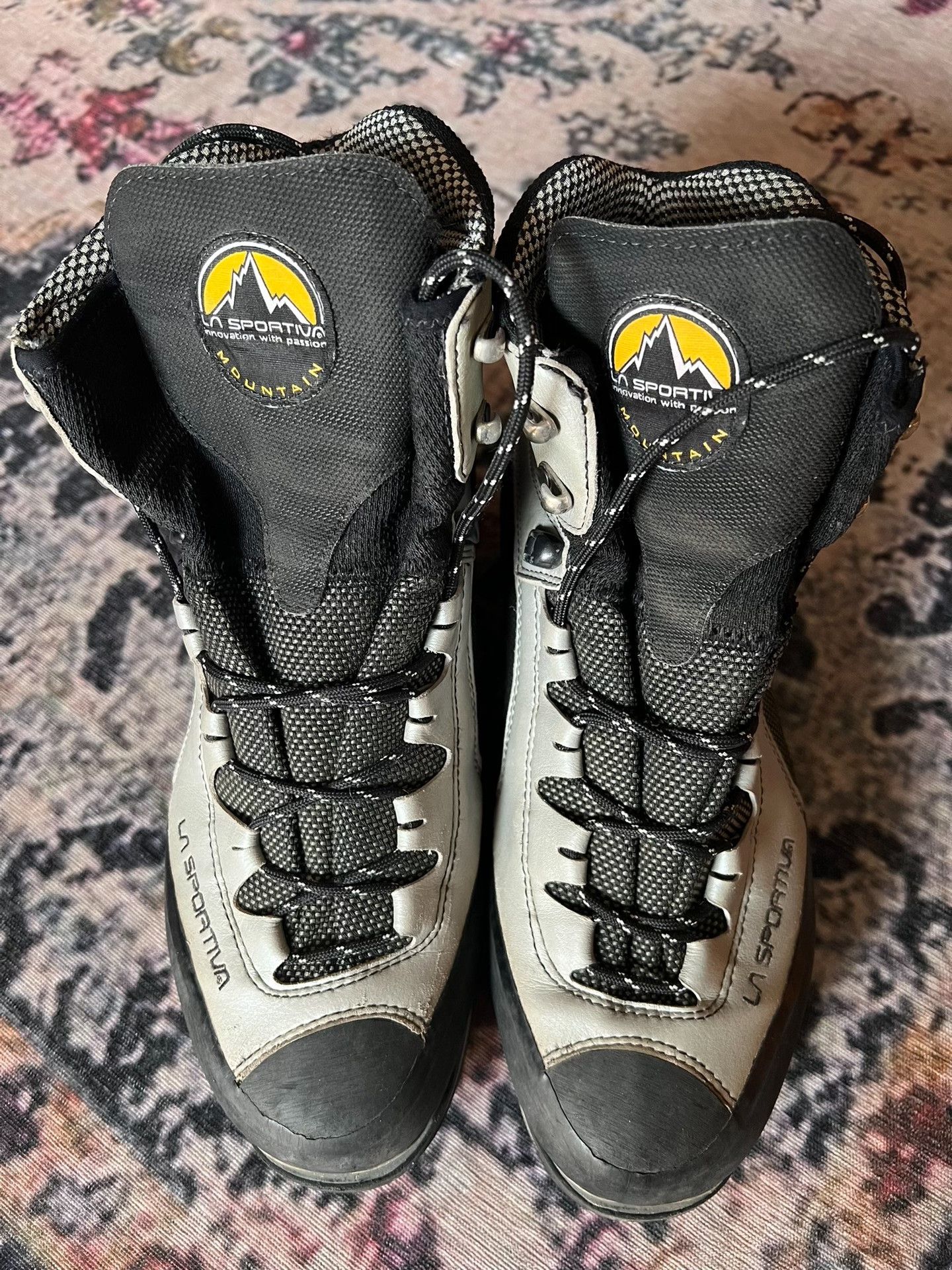 La Sportiva La Sportiva Mountaineering Ice Climbing Boots Size US 11 / EU 44 - 2 Thumbnail