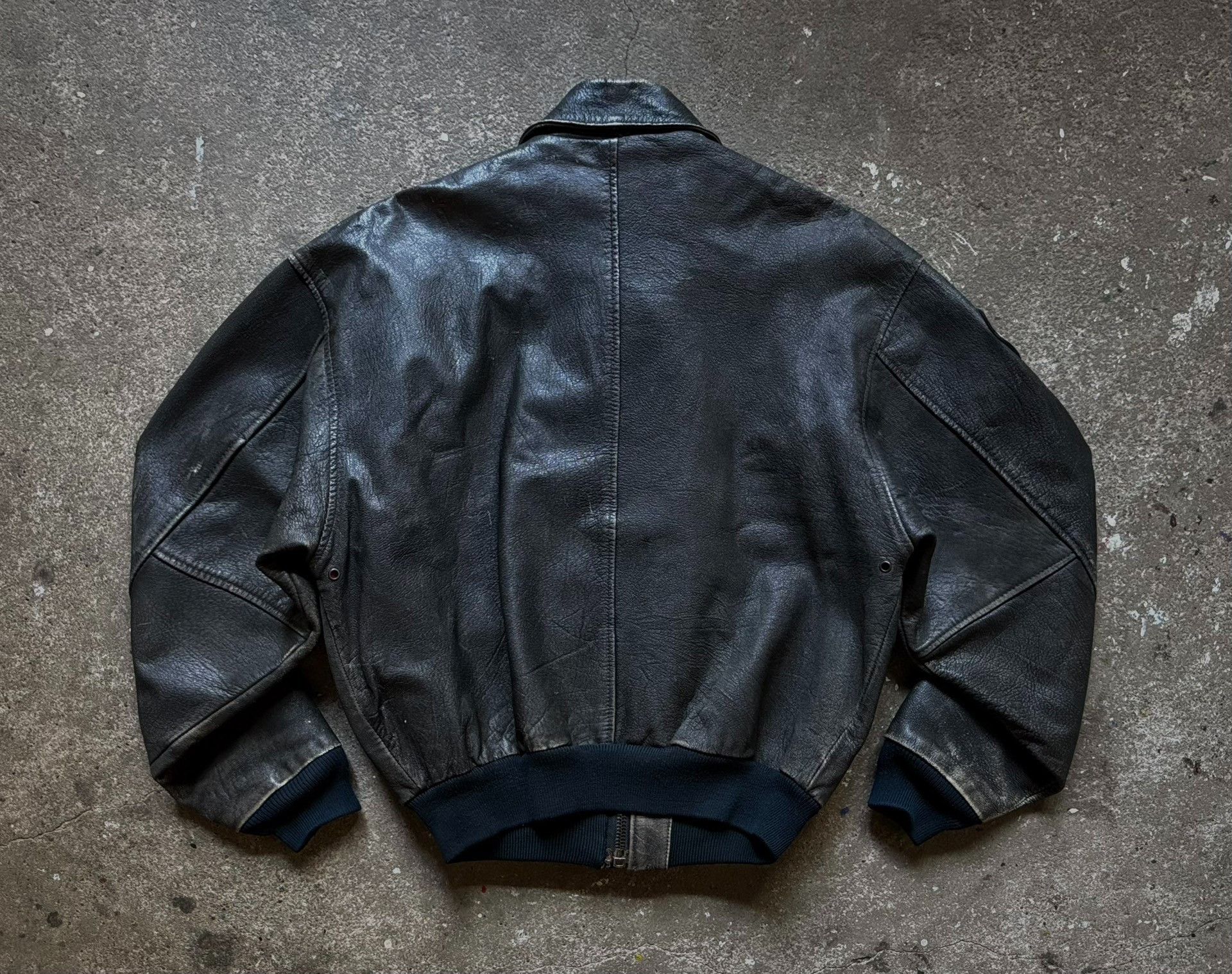 Vintage Vintage Avirex A2 Flight Leather Jacket Size US S / EU 44-46 / 1 - 6 Thumbnail