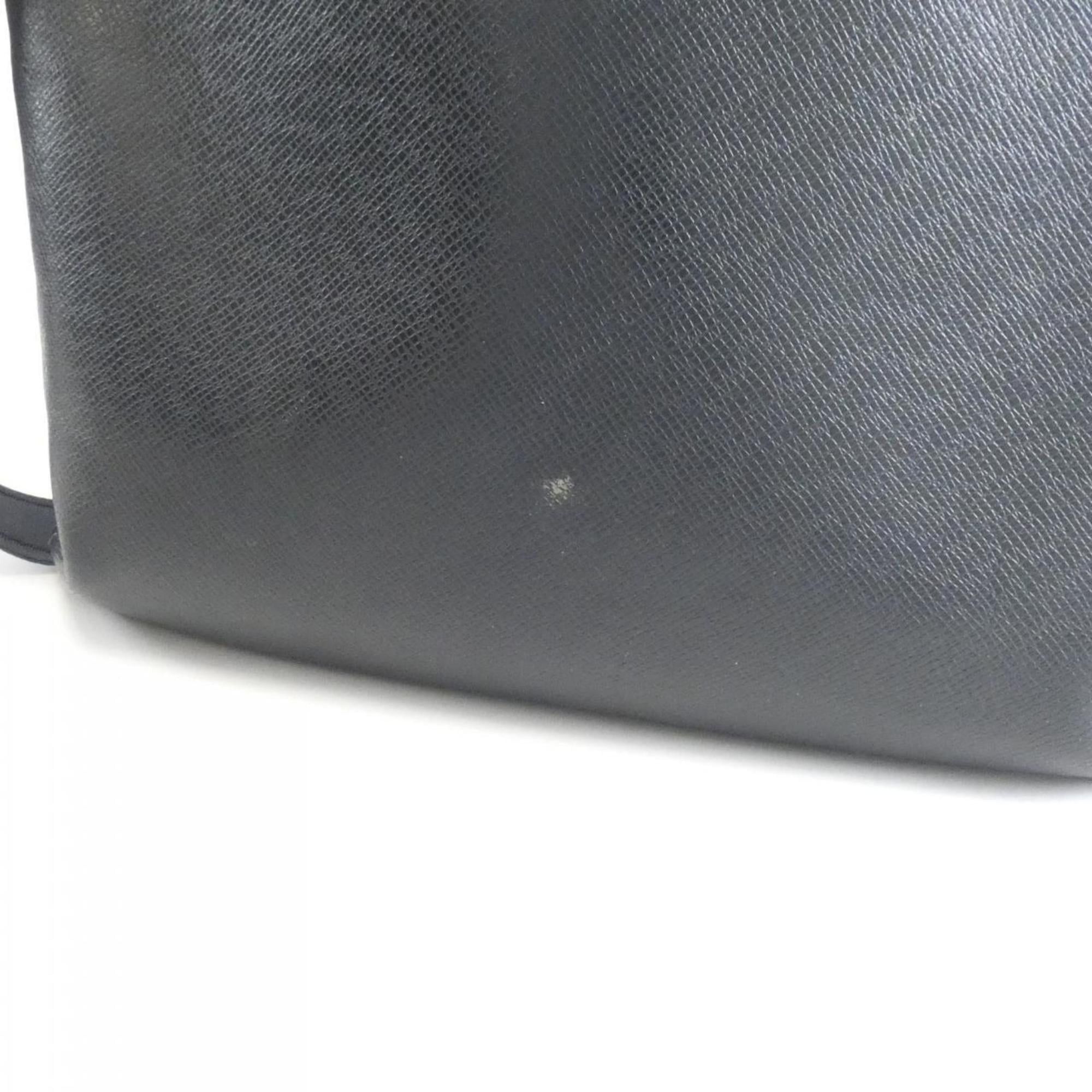 Louis Vuitton Louis Vuitton Taiga Sasha M32629 Shoulder Bag Size ONE SIZE - 4 Thumbnail