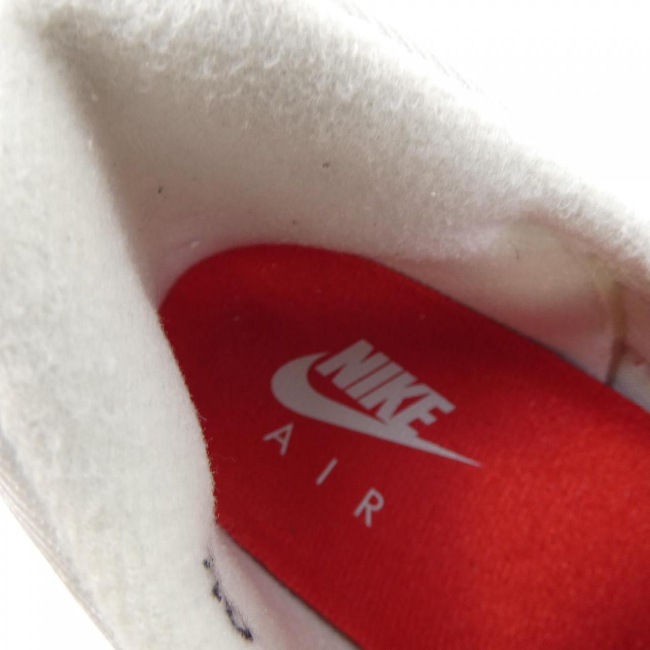 Other Other Nike Sneakers Plastic / Synthetic Shoes DQ3989-100 DUTY FREE for USA Size ONE SIZE - 6 Thumbnail