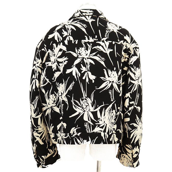 Louis Vuitton Louis Vuitton Louis Vuitton Silk Jacket Textile Outerwear DUTY FREE for USA Size ONE SIZE - 6 Thumbnail
