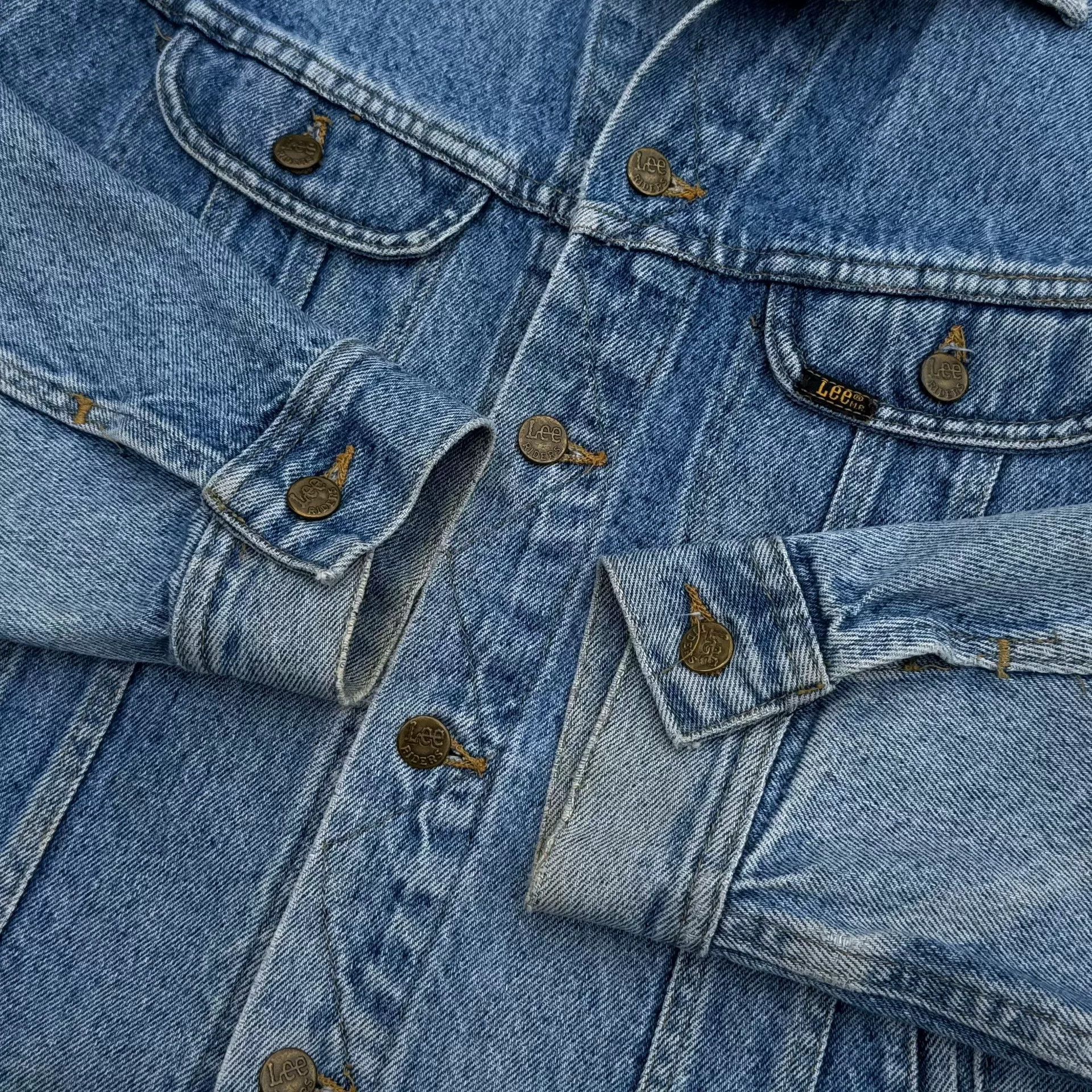 Vintage Vintage Lee 1980s 220 Denim Jacket Size US L / EU 52-54 / 3 - 3 Thumbnail