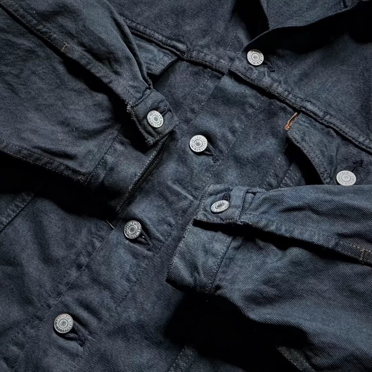 Vintage Vintage 1980s Levis J02 Denim Jacket Size US XXL / EU 58 / 5 - 2 Thumbnail