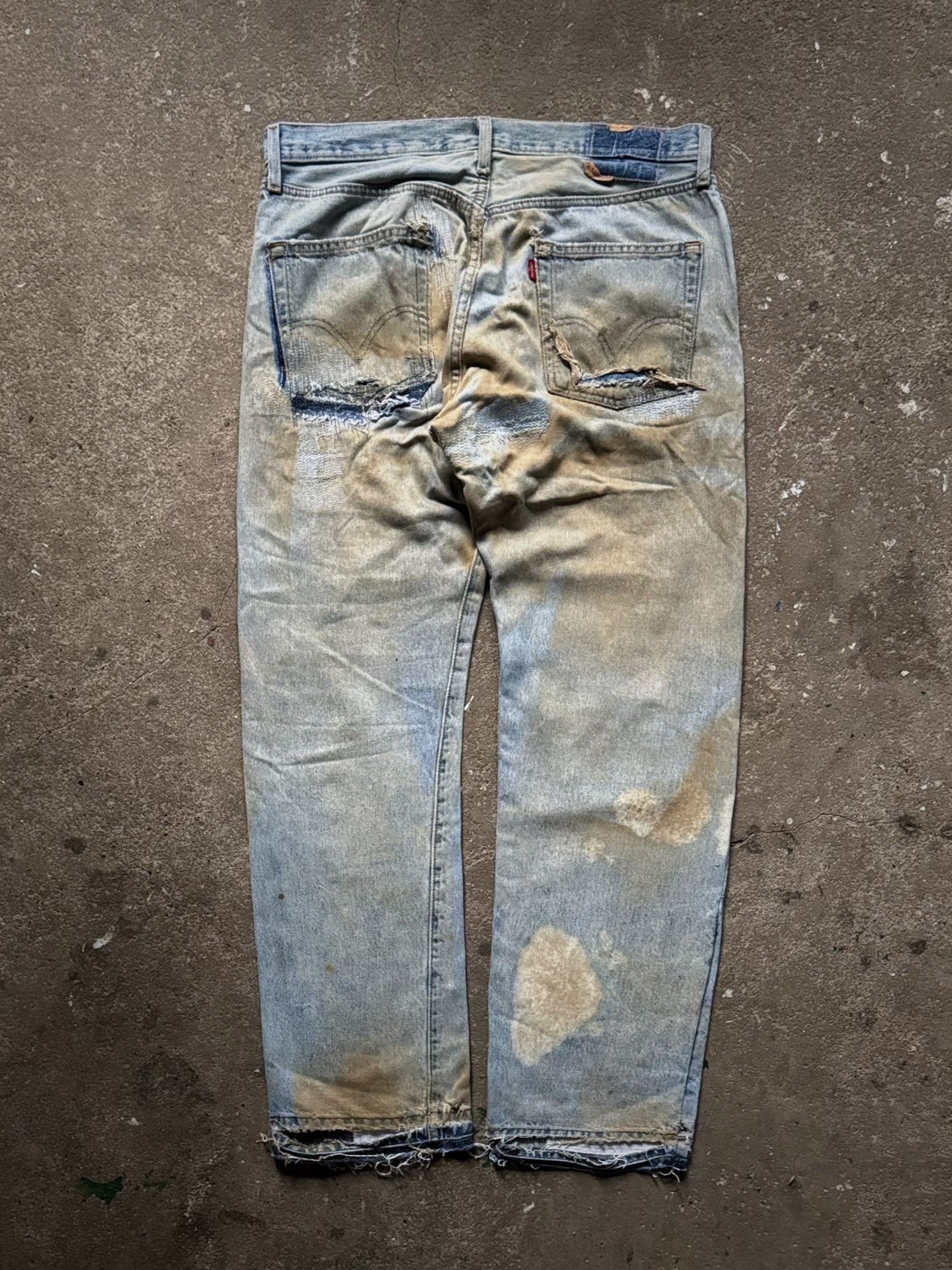 Vintage Vintage Levi's 501 Distressed Patch Jeans Size US 36 / EU 52 - 6 Thumbnail