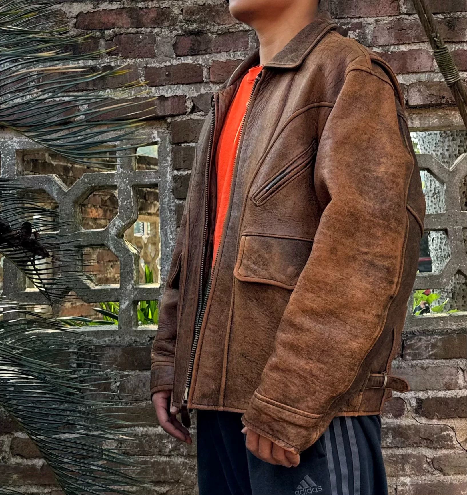 Vintage Vintage Avirex Leather Biker Jacket Size US S / EU 44-46 / 1 - 3 Thumbnail