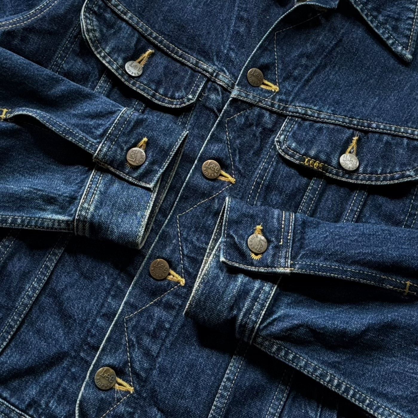 Vintage Vintage Lee Riders 220 Denim Jacket Size US M / EU 48-50 / 2 - 5 Thumbnail