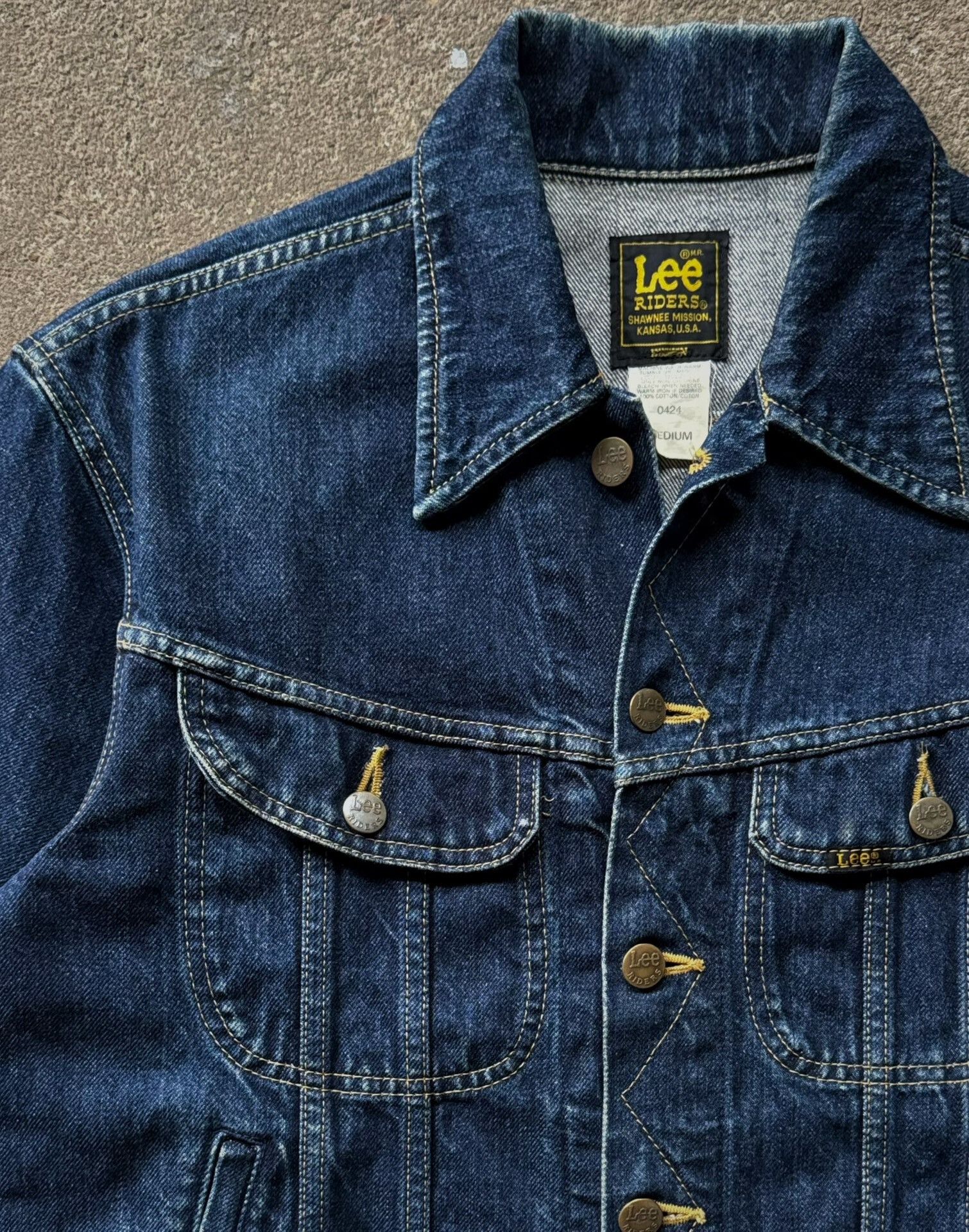 Vintage Vintage Lee Riders 220 Denim Jacket Size US M / EU 48-50 / 2 - 4 Thumbnail