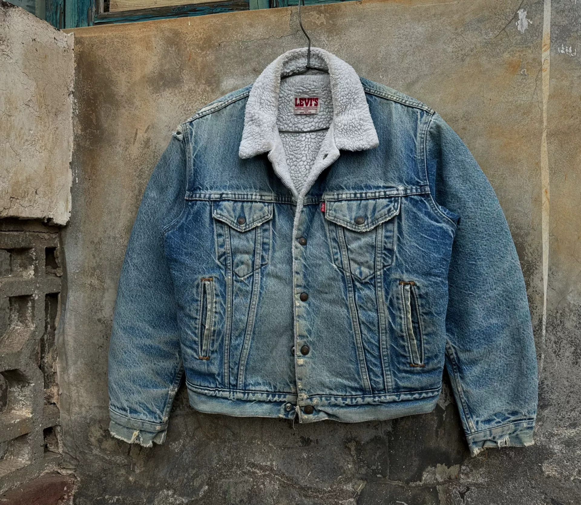 Vintage Vintage 1980s Levis Denim Boa Jacket Size US M / EU 48-50 / 2 - 5 Thumbnail