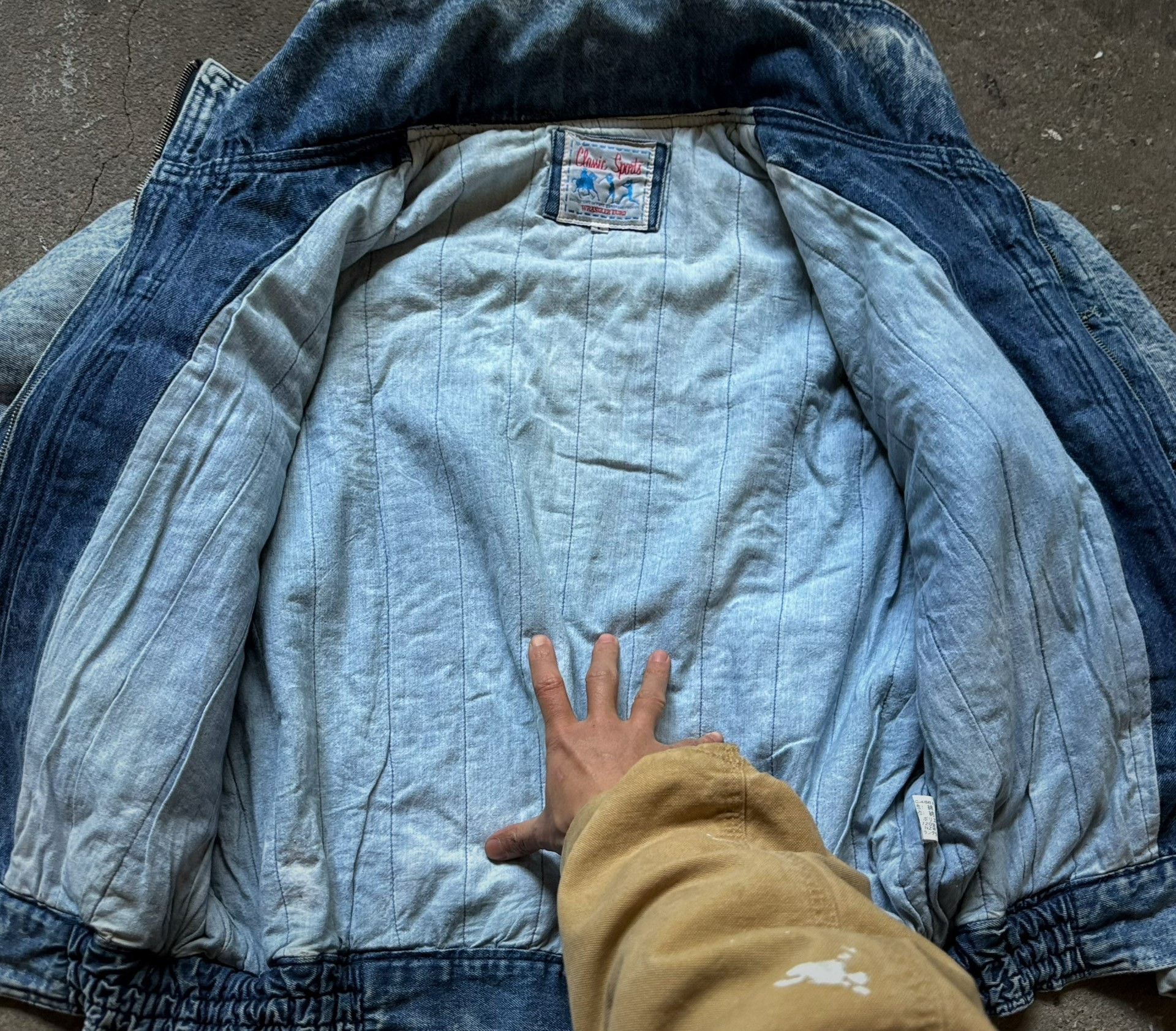 Vintage Vintage Wrangler Boxy Denim Jacket Size US M / EU 48-50 / 2 - 4 Thumbnail