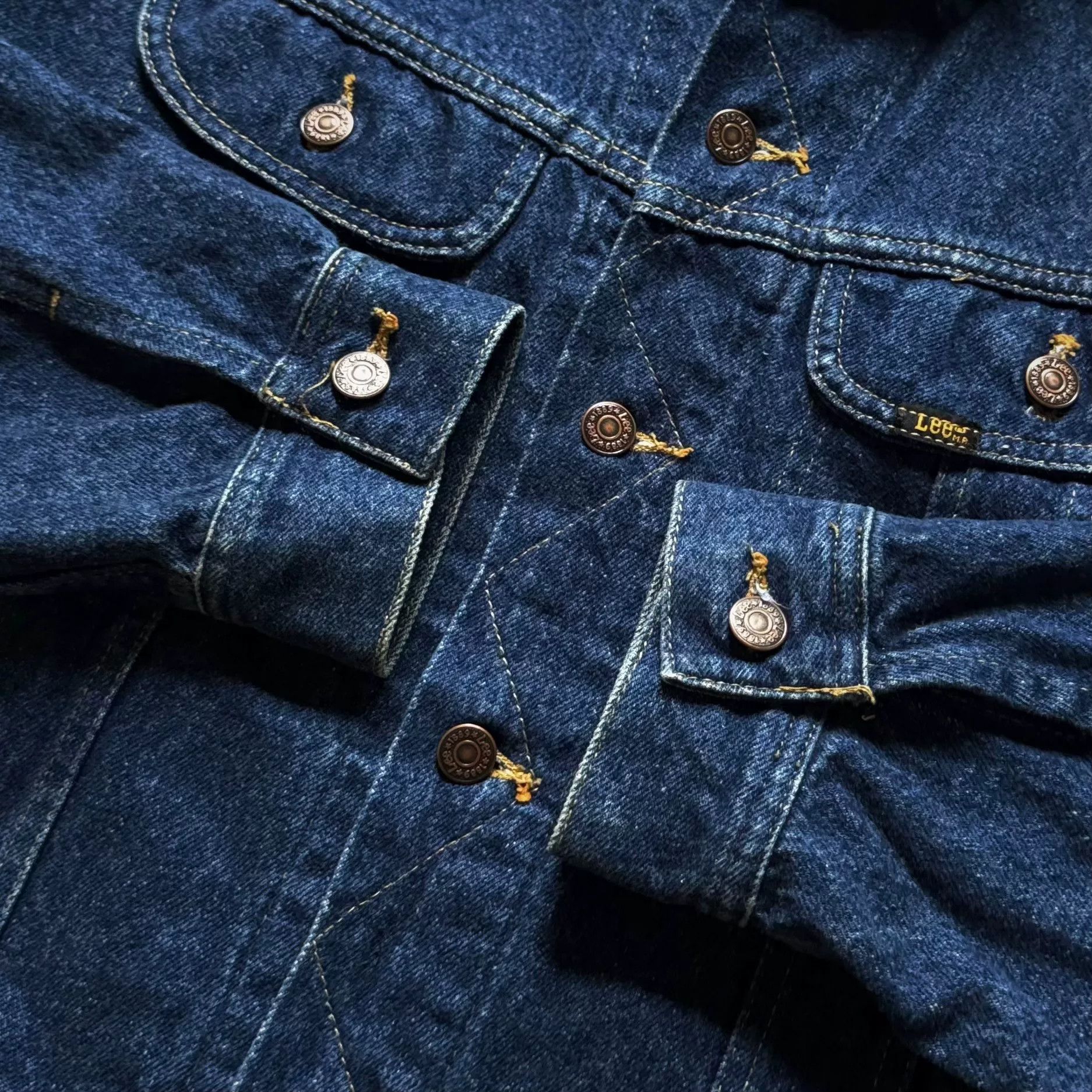 Vintage Vintage Lee Denim Jacket USA 1980s-90s Size US S / EU 44-46 / 1 - 3 Thumbnail