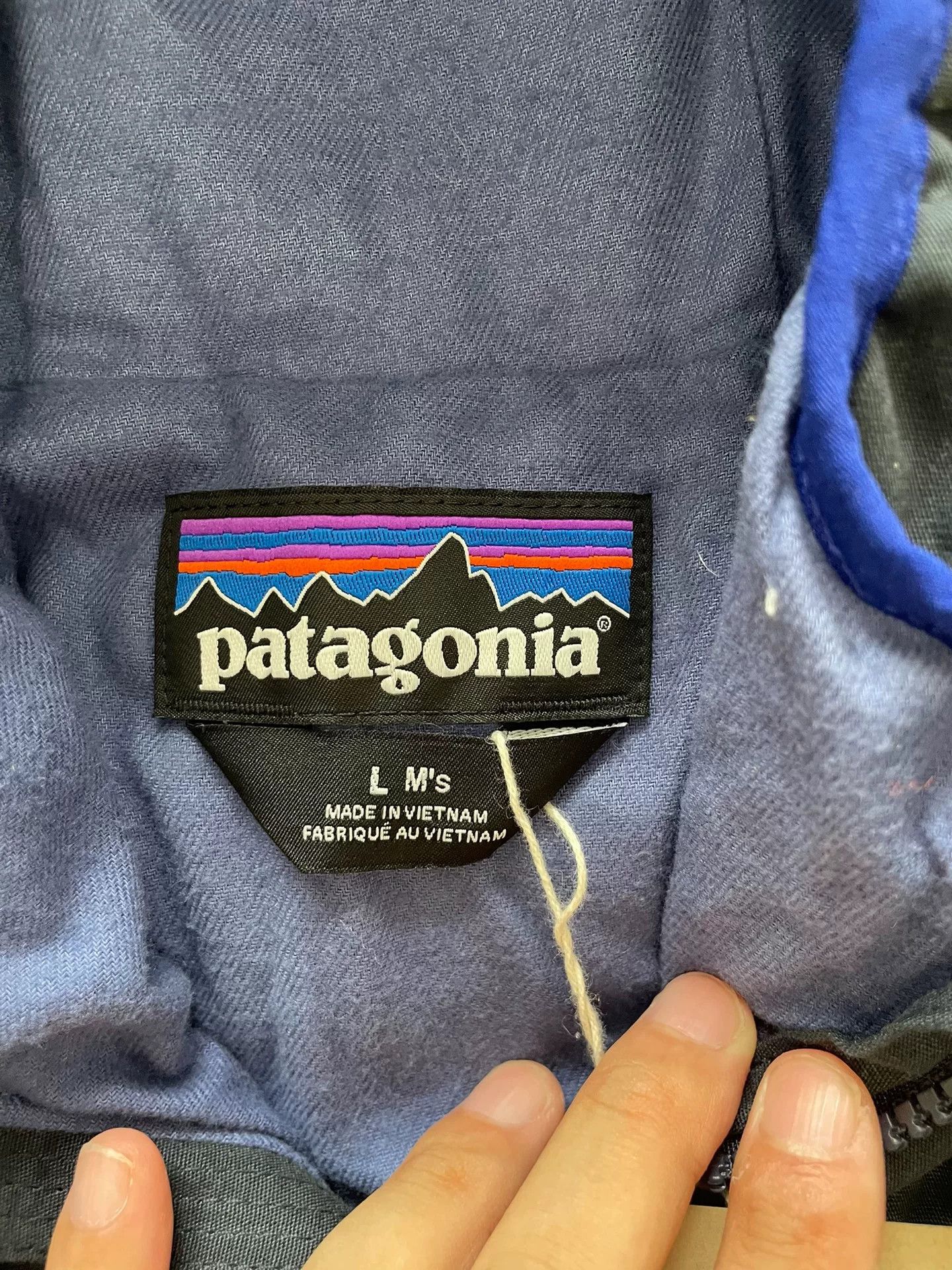 Patagonia Men's Driftwood Canyon Hood Jacket Size US L / EU 52-54 / 3 - 5 Thumbnail