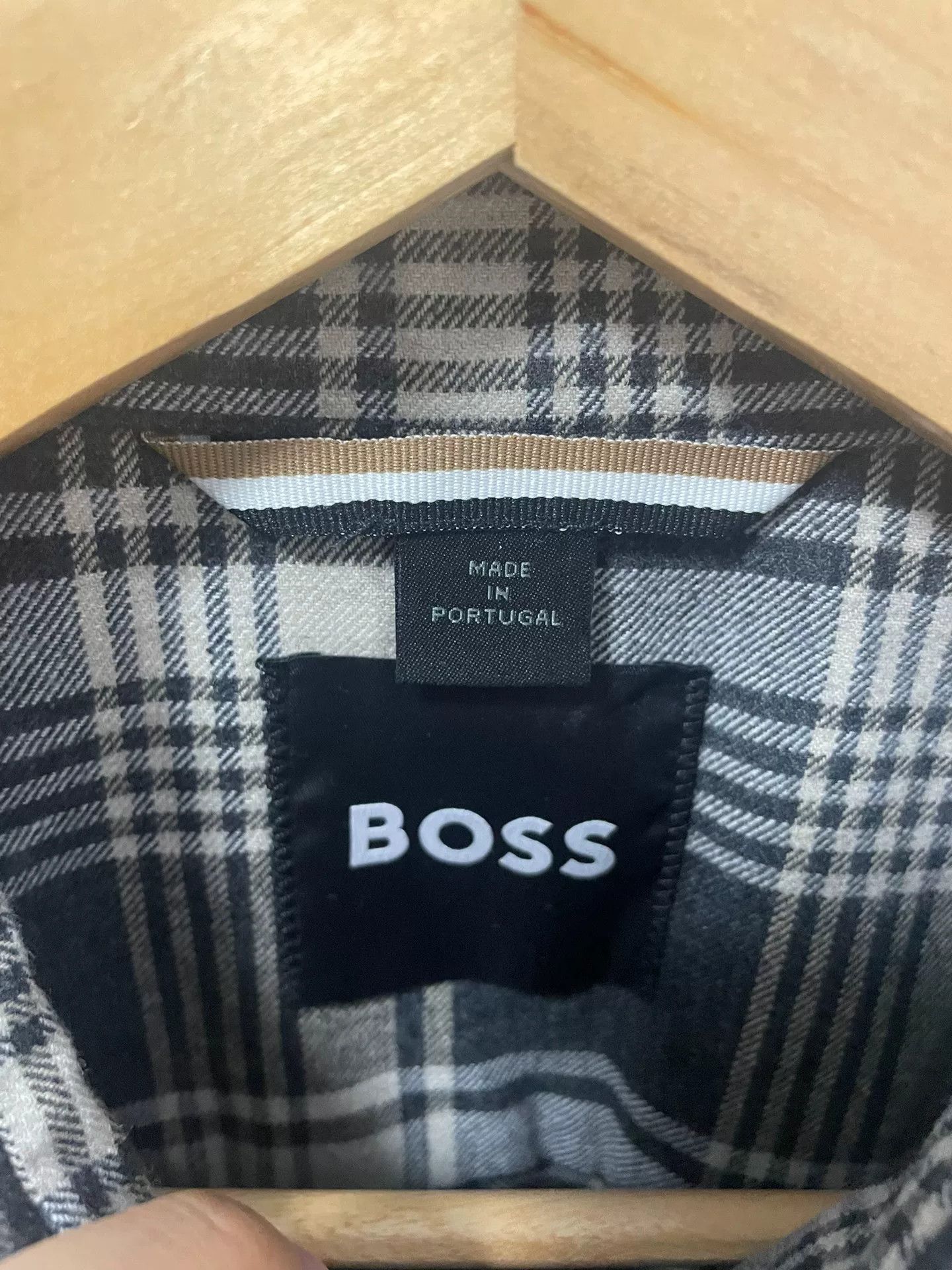 Hugo Boss Hugo Boss Performance Men's Jacket Size US S / EU 44-46 / 1 - 7 Thumbnail