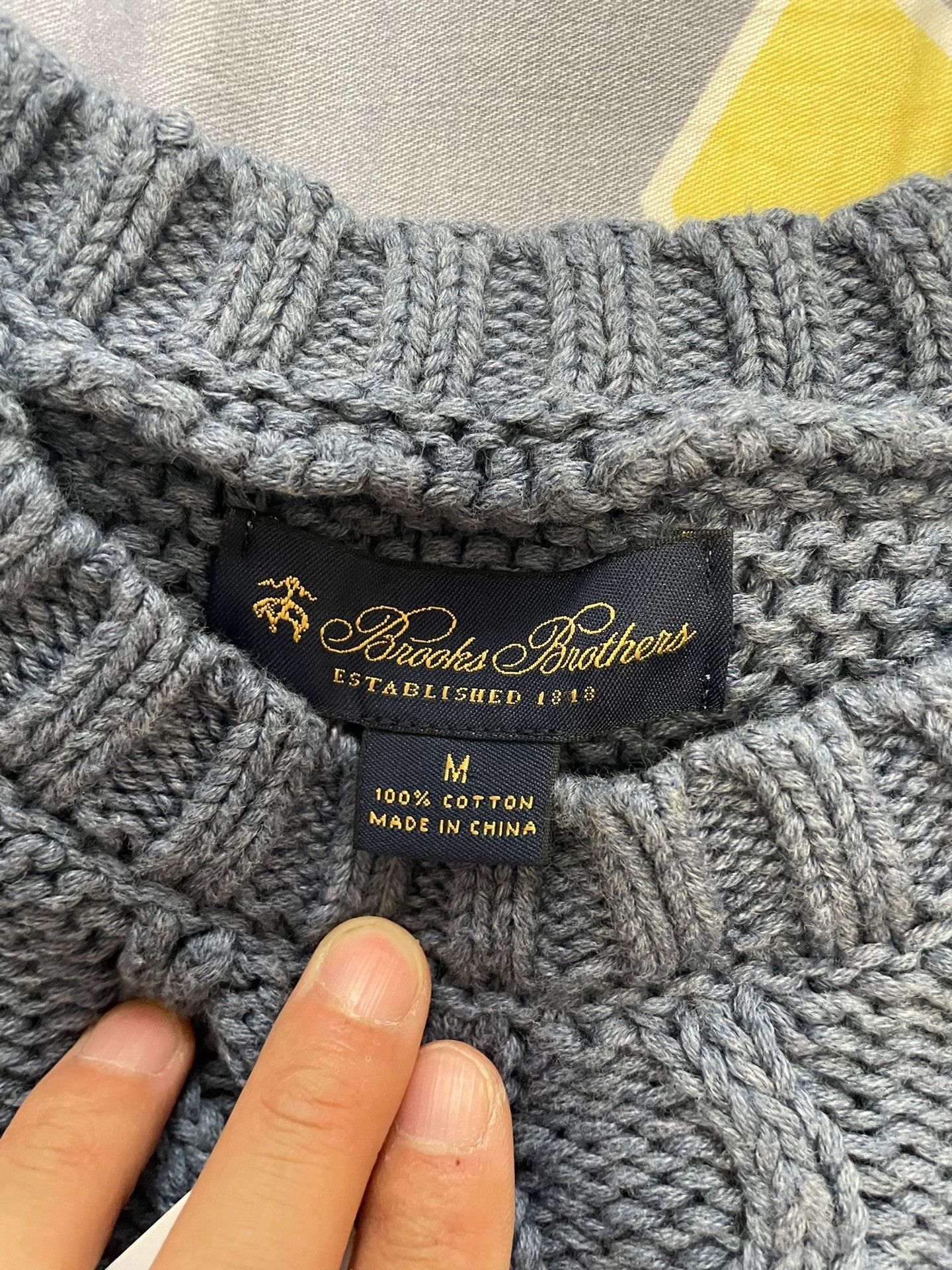 Brooks Brothers Brooks Brothers Men's Cable Knit Sweater Size US M / EU 48-50 / 2 - 5 Thumbnail