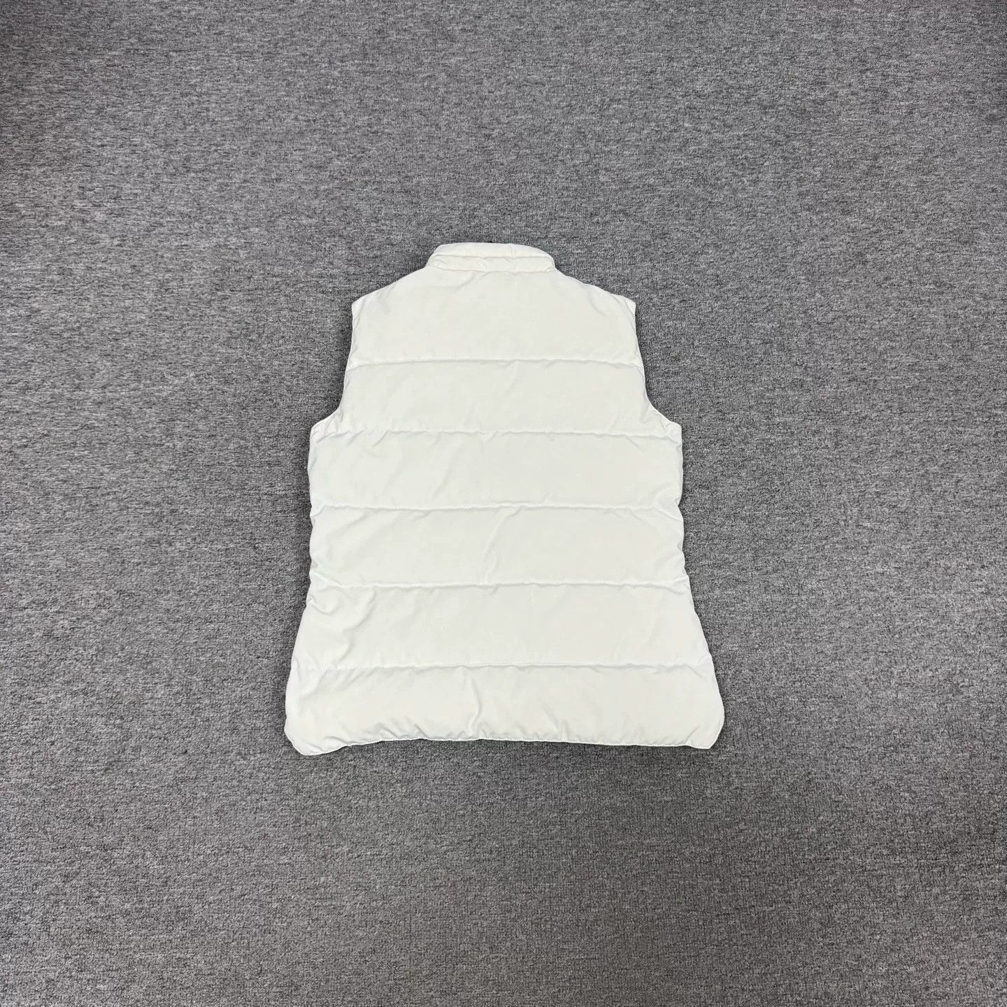 Canada Goose Canada Goose White Logo Down Vest M Size US M / EU 48-50 / 2 - 2 Thumbnail