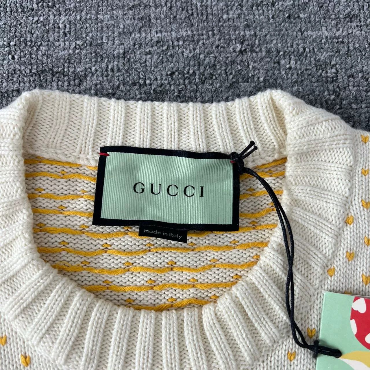 Gucci Gucci Apple Knit Sweater Size S / US 4 / IT 40 - 7 Thumbnail