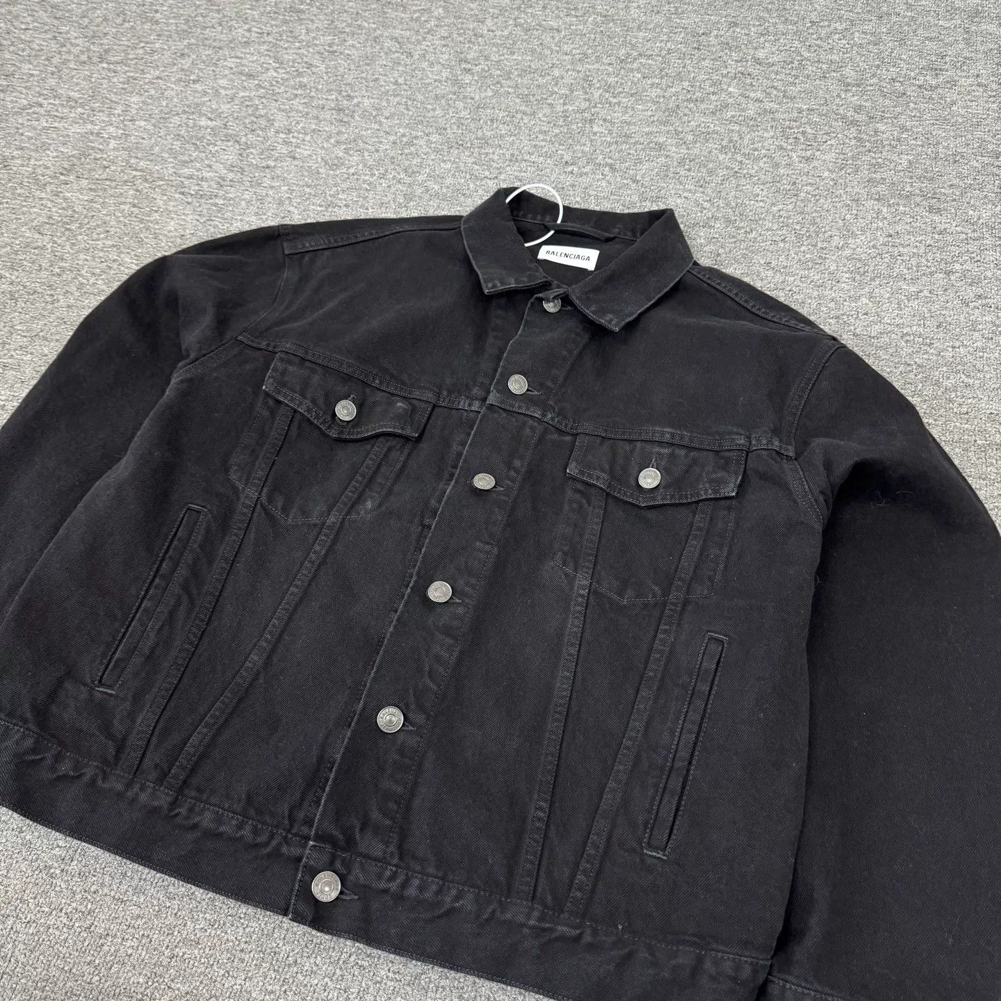 Balenciaga Balenciaga Distressed Denim Jacket Back Logo Size XXS / US 00 / IT 34 - 4 Thumbnail