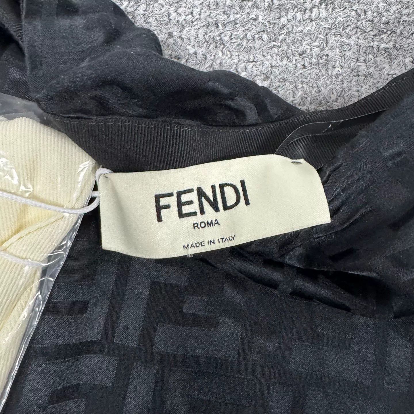 Fendi Fendi All-over Logo Silk Skirt Size 36" / US 14 / IT 50 - 5 Thumbnail