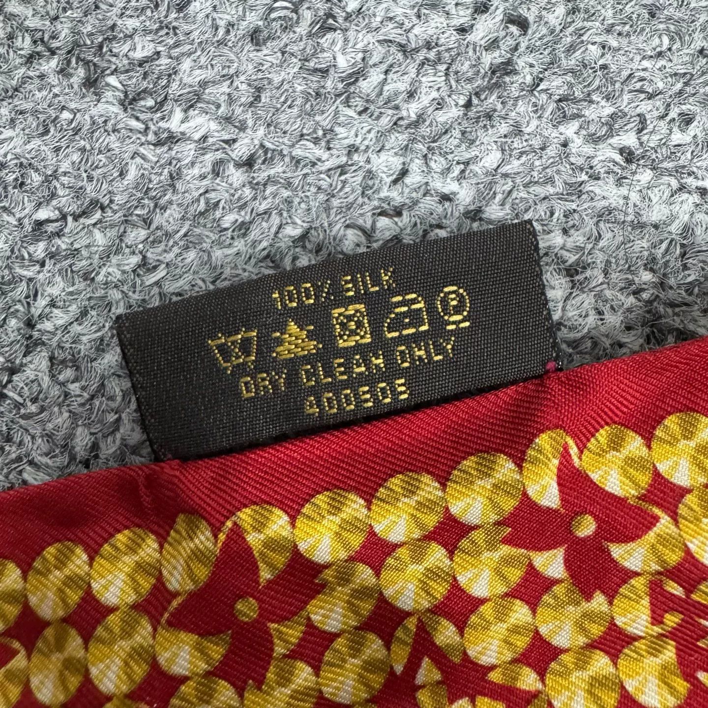 Louis Vuitton Louis Vuitton Twilly Scarf 6x84cm Size ONE SIZE - 4 Thumbnail