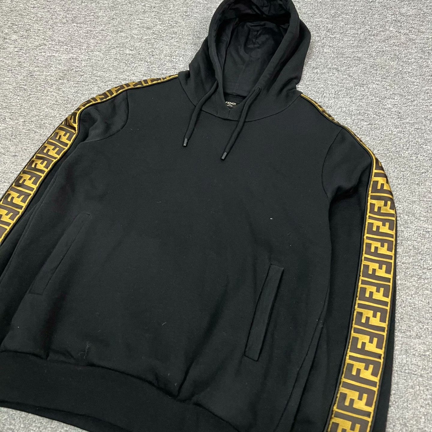 Fendi Fendi Double F Monogram Logo Stripe Hoodie Size US S / EU 44-46 / 1 - 4 Thumbnail