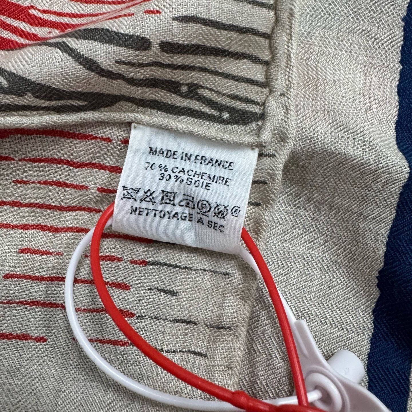Hermes Hermes New Elegant Knight Cashmere Scarf Size ONE SIZE - 6 Thumbnail