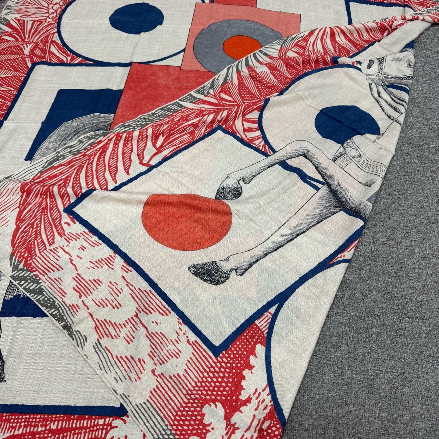Hermes Hermes New Elegant Knight Cashmere Scarf Size ONE SIZE - 5 Thumbnail