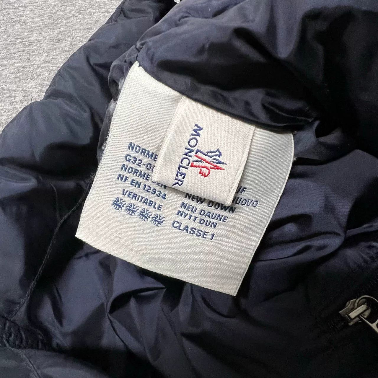 Moncler Moncler Business Style Down Jacket Size US L / EU 52-54 / 3 - 6 Thumbnail