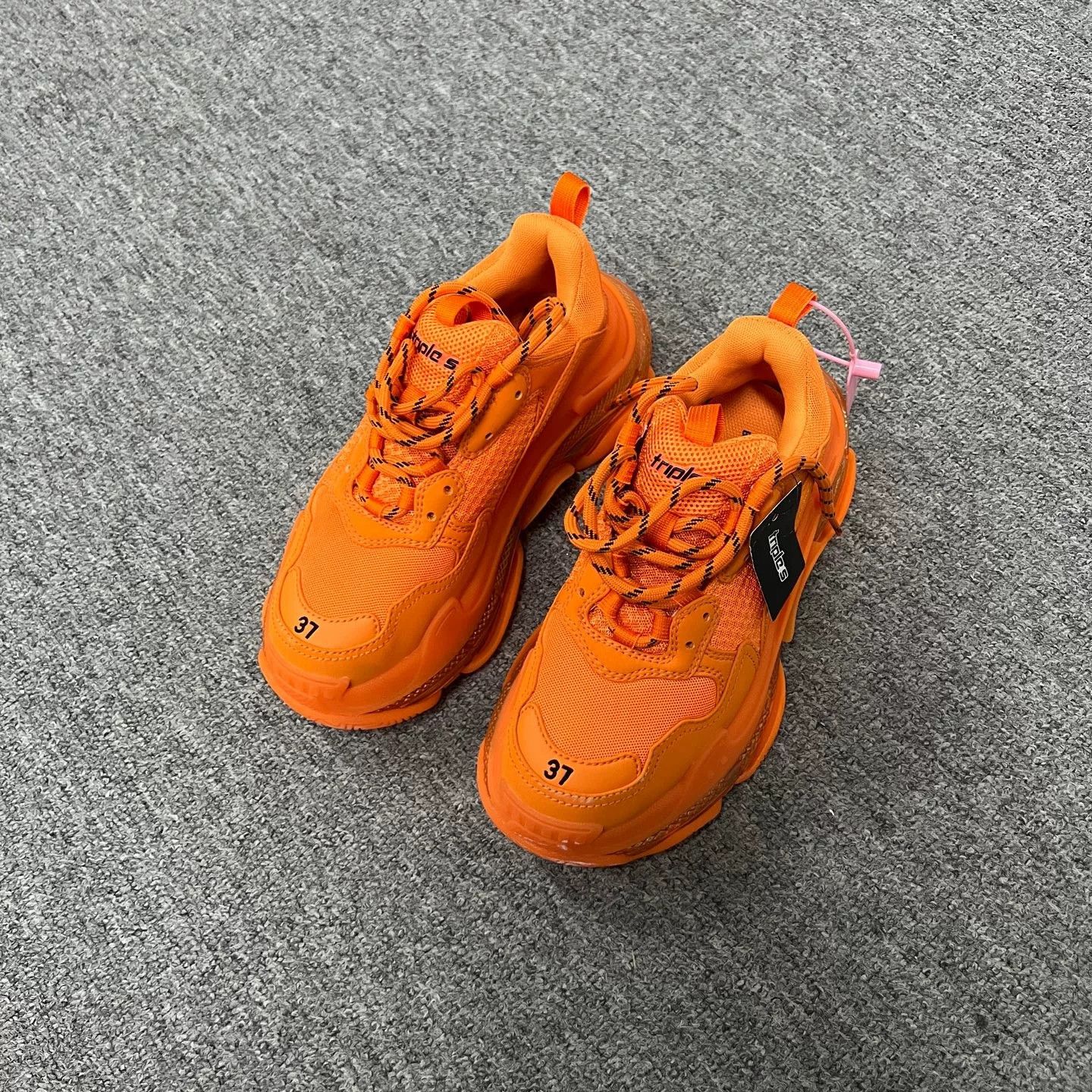 Balenciaga Balenciaga Orange Triple S Sneakers Size 37 Size US 6 / IT 36 - 2 Thumbnail