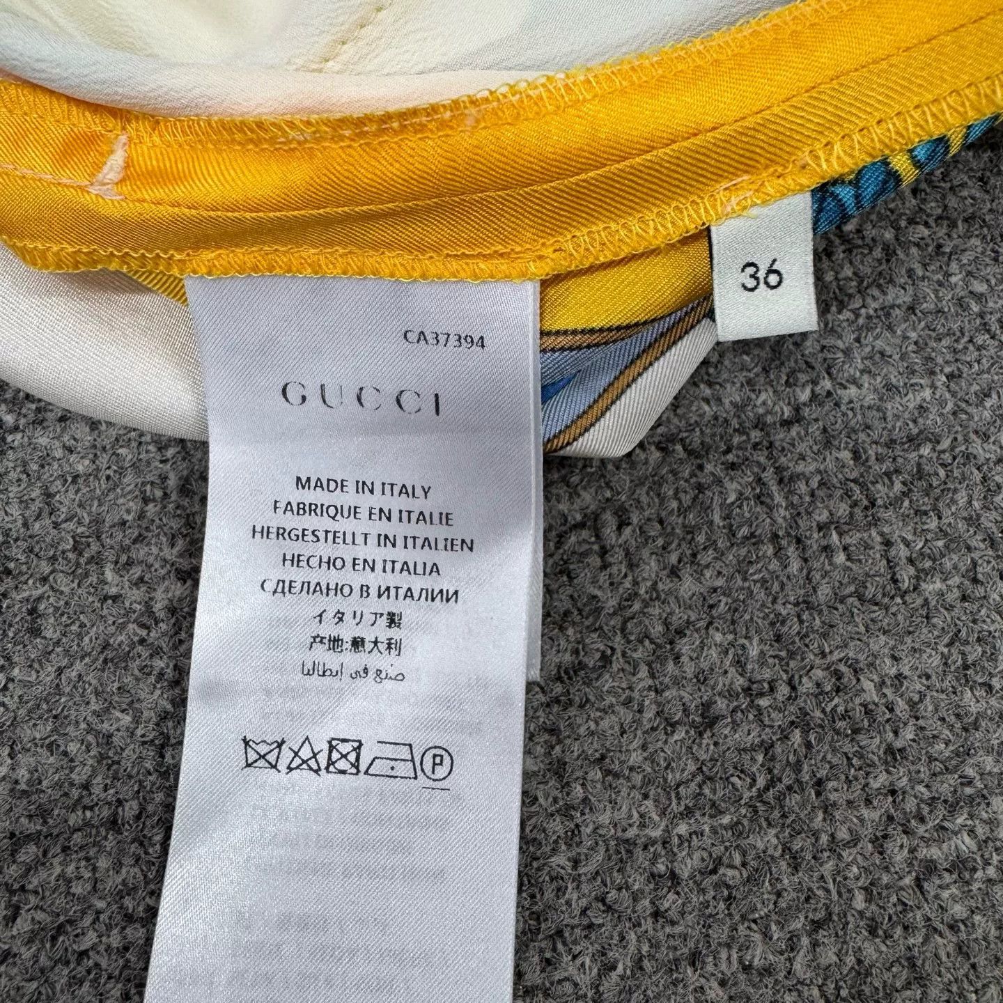 Gucci Gucci Yellow Blue Floral Silk Shorts Size 36" / US 14 / IT 50 - 6 Thumbnail