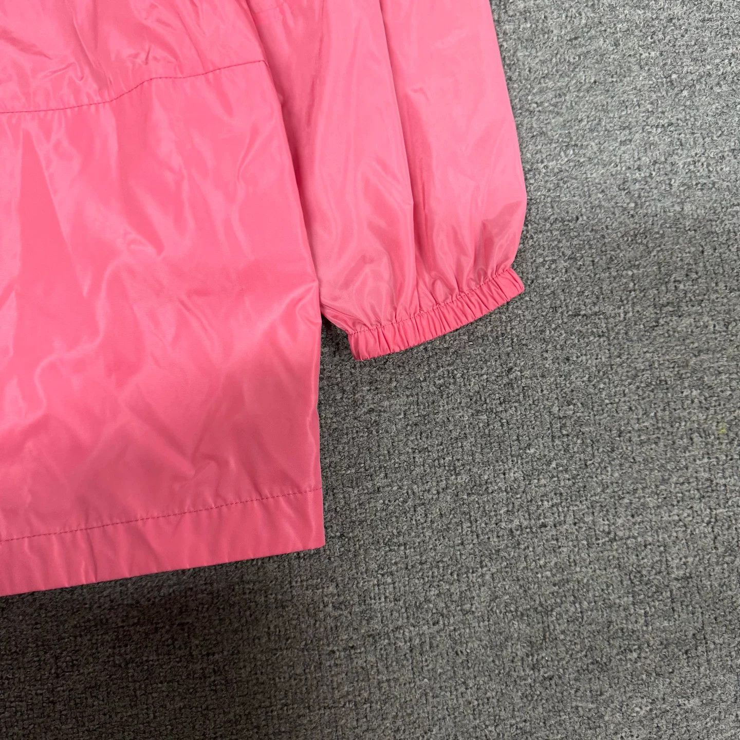 Moncler Moncler Pink Embroidered Logo Nylon Trench Coat Size L / US 10 / IT 46 - 3 Thumbnail