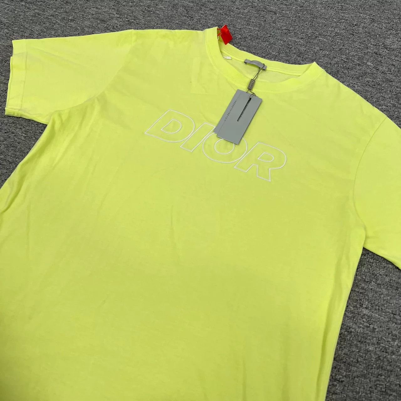 Dior Dior Embroidered Logo Short Sleeve T-shirt Size US L / EU 52-54 / 3 - 3 Thumbnail