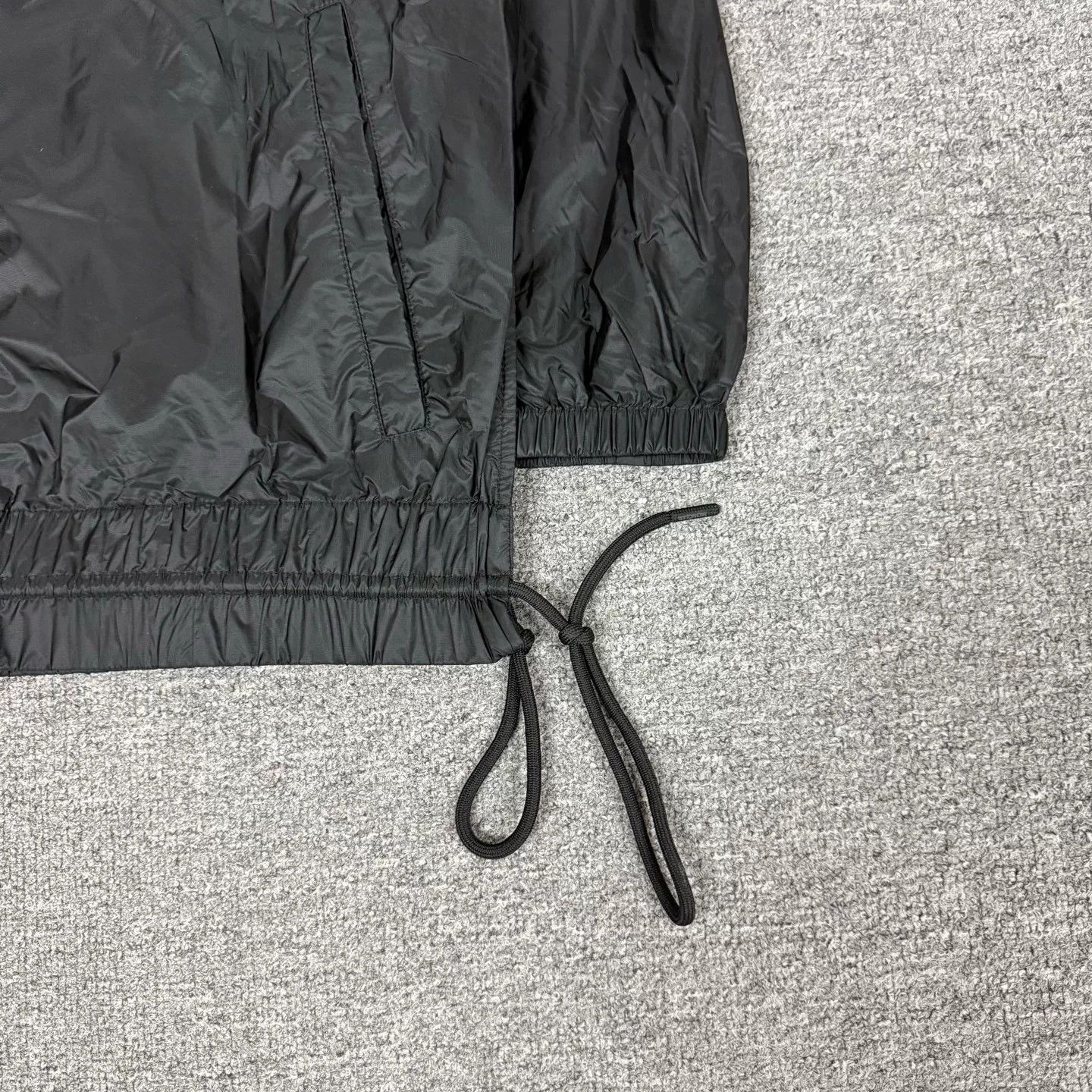 Moncler Moncler Big Logo Lightweight Hooded Jacket Size US S / EU 44-46 / 1 - 3 Thumbnail
