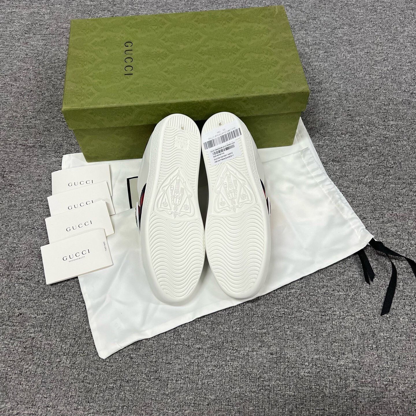 Gucci Gucci Velcro Colorful Sequin Sneakers Size US 7 / IT 37 - 5 Thumbnail