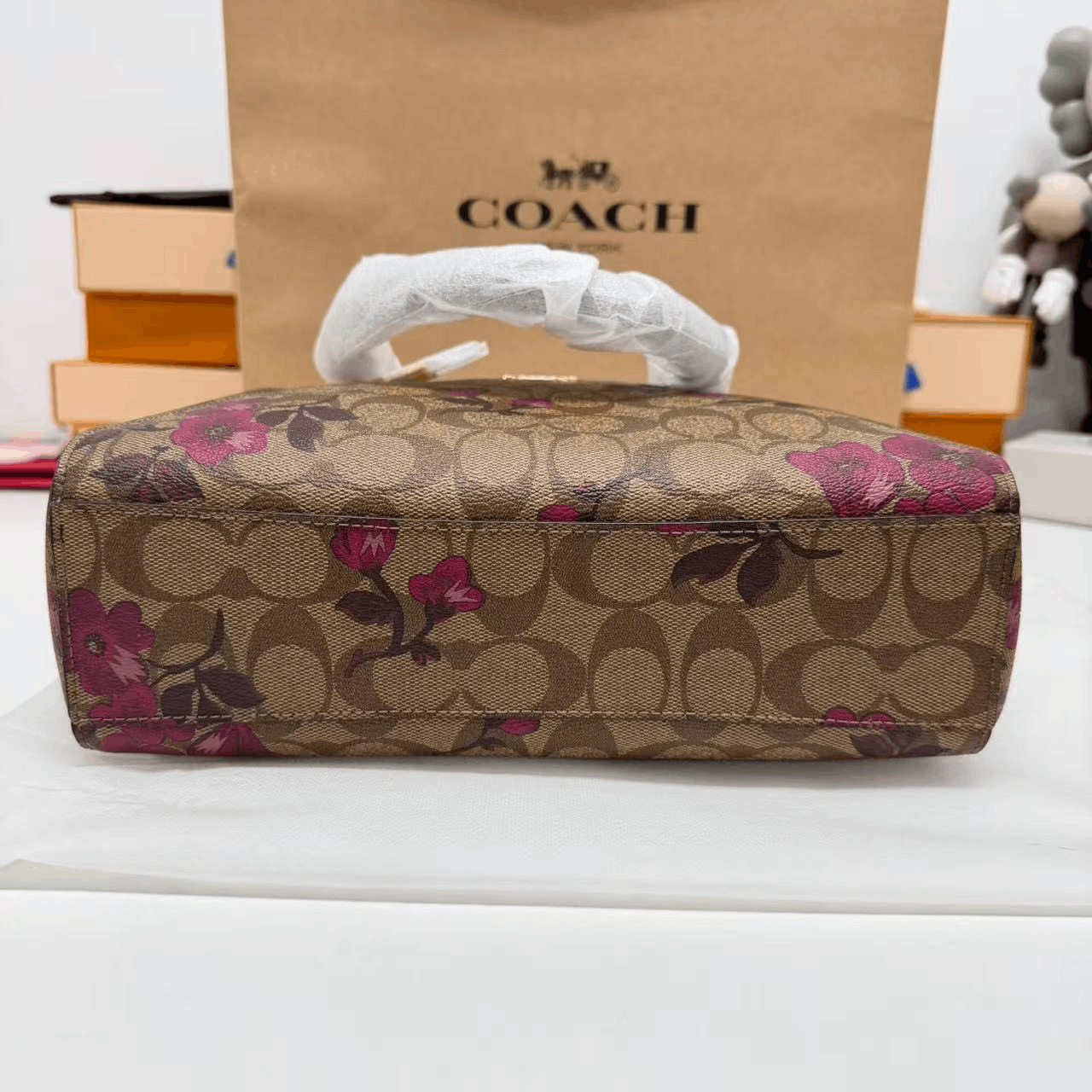 Coach Coach Monogram Shoulder Handbag Size ONE SIZE - 4 Thumbnail
