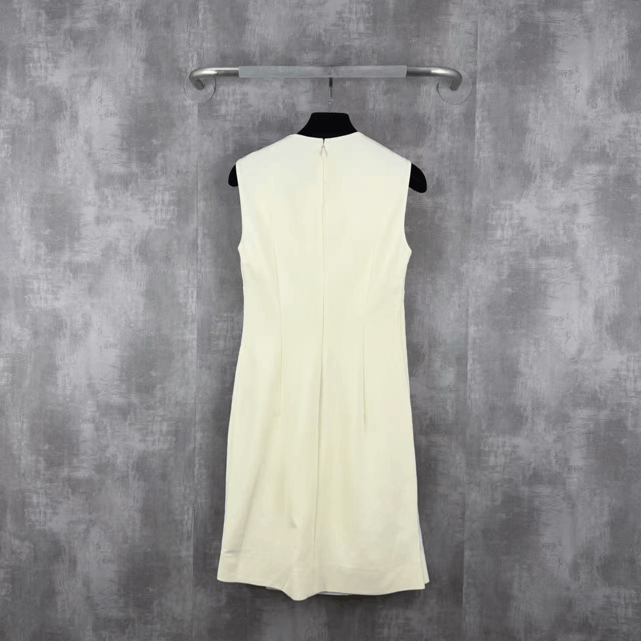 Valentino Valentino V-Logo Wool Dress Size S / US 4 / IT 40 - 3 Thumbnail