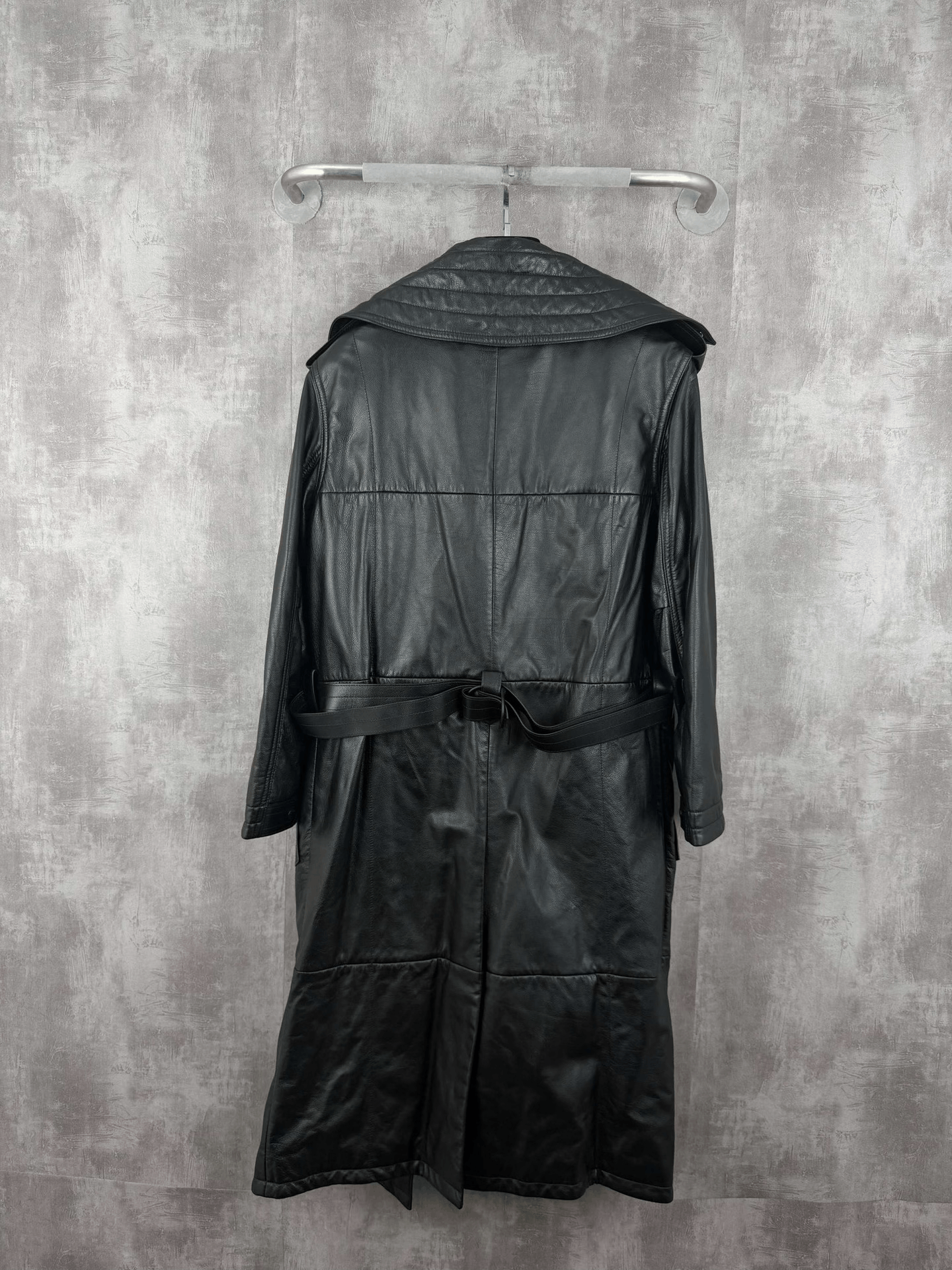 Louis Vuitton Louis Vuitton Calfskin Zipper Collar Leather Jacket Size XS / US 0-2 / IT 36-38 - 3 Thumbnail