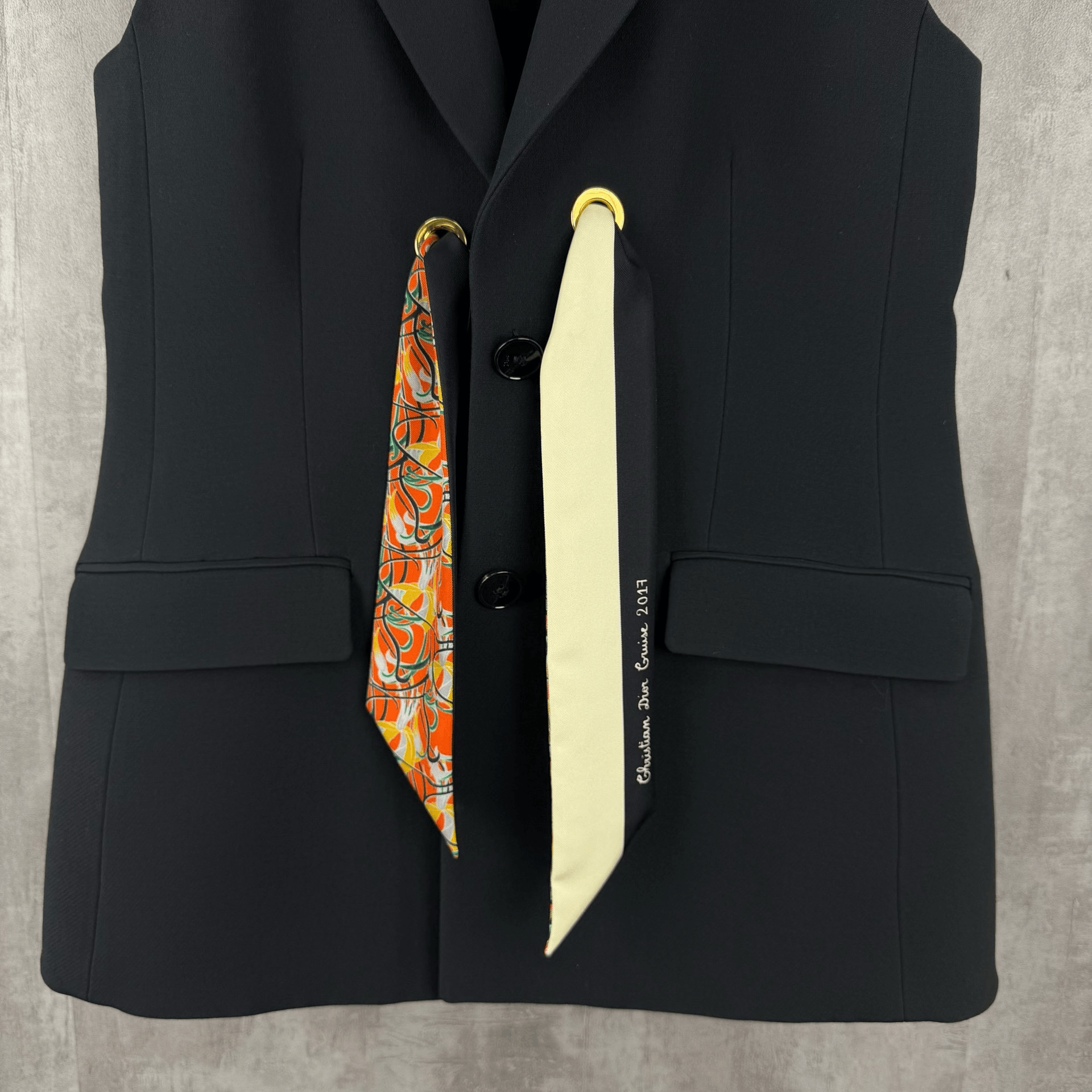 Dior Dior Show Tailored Wool Silk Lined Vest Size US XXS / EU 40 - 2 Thumbnail