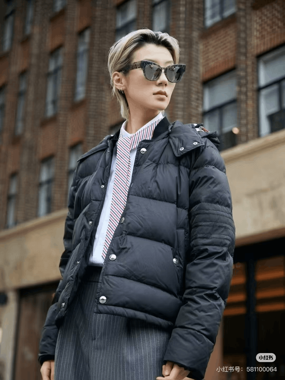 Thom Browne Thom Browne 4 Bar Detachable Hood Down Jacket Size US XS / EU 42 / 0 - 5 Thumbnail