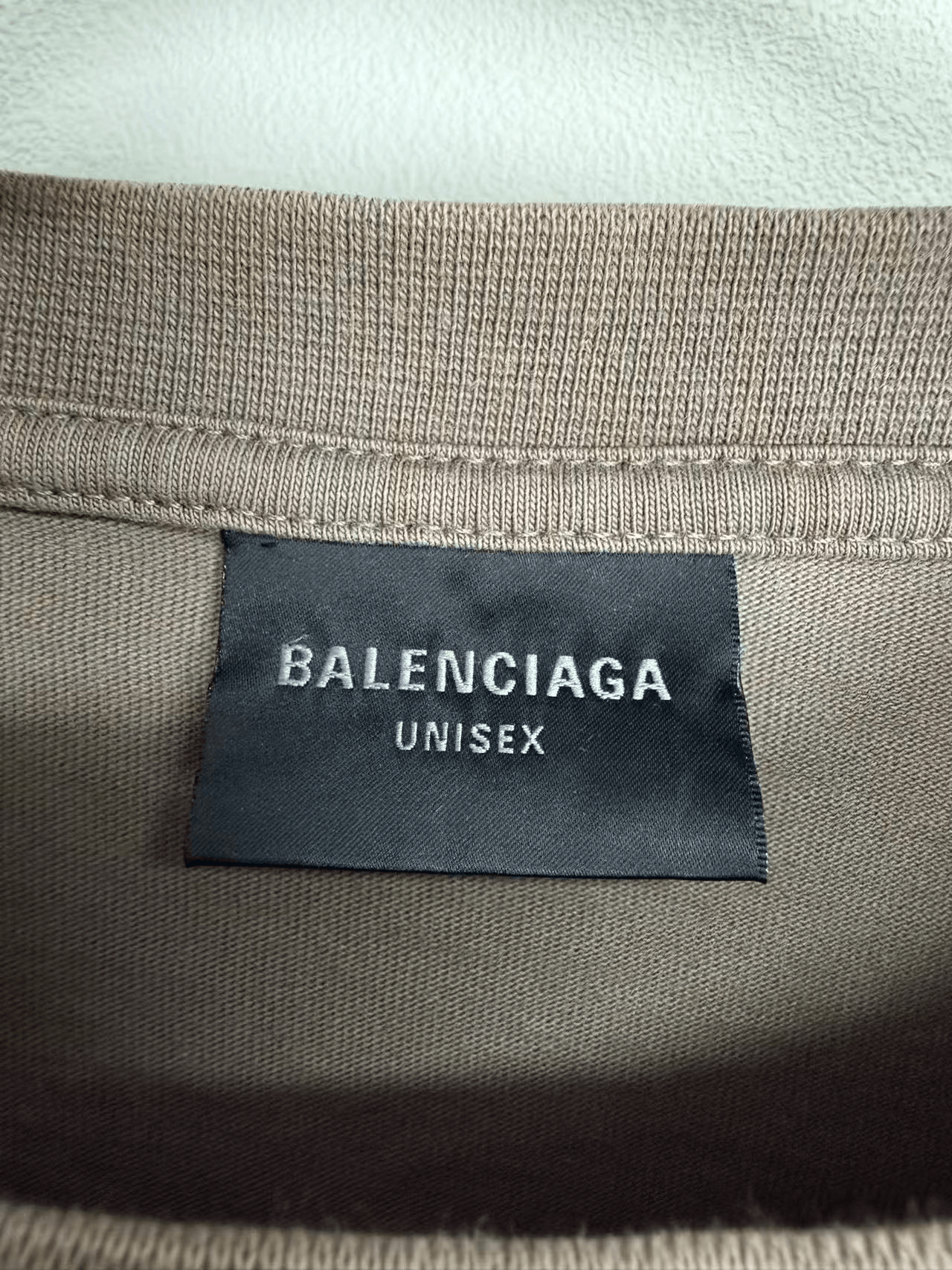 Balenciaga Balenciaga Destroyed Logo Short Sleeve Size US M / EU 48-50 / 2 - 3 Thumbnail