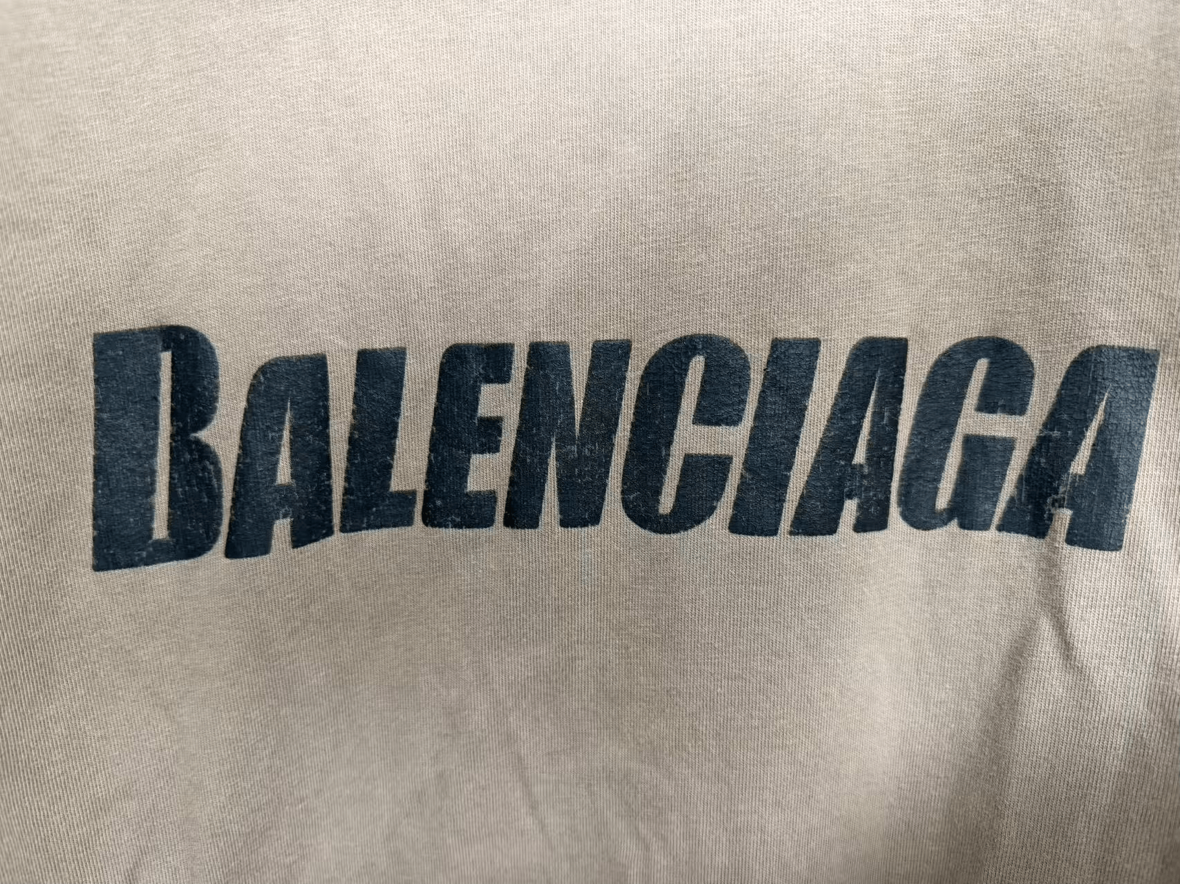 Balenciaga Balenciaga Destroyed Logo Short Sleeve Size US M / EU 48-50 / 2 - 4 Thumbnail