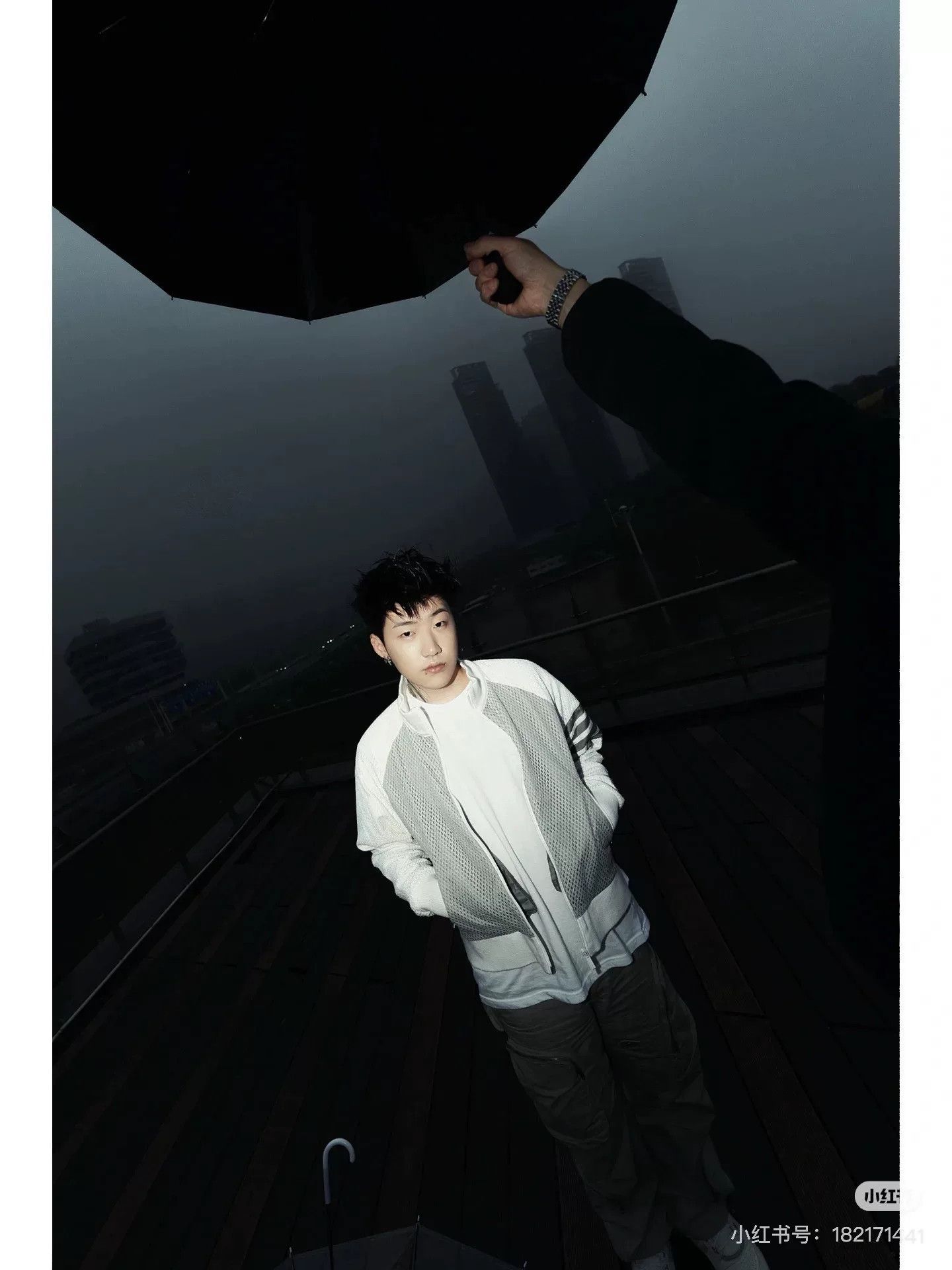 Thom Browne Thom Browne 4-Bar Gray White Mesh Zip Jacket Size US L / EU 52-54 / 3 - 7 Thumbnail