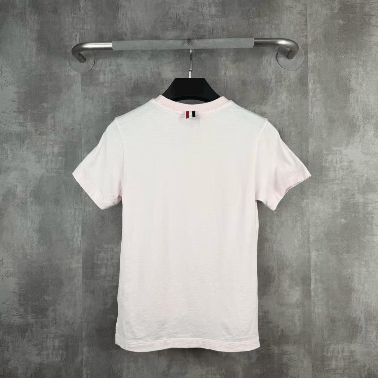 Thom Browne Thom Browne Striped Back Short-Sleeve T-Shirt Size XS / US 0-2 / IT 36-38 - 3 Thumbnail