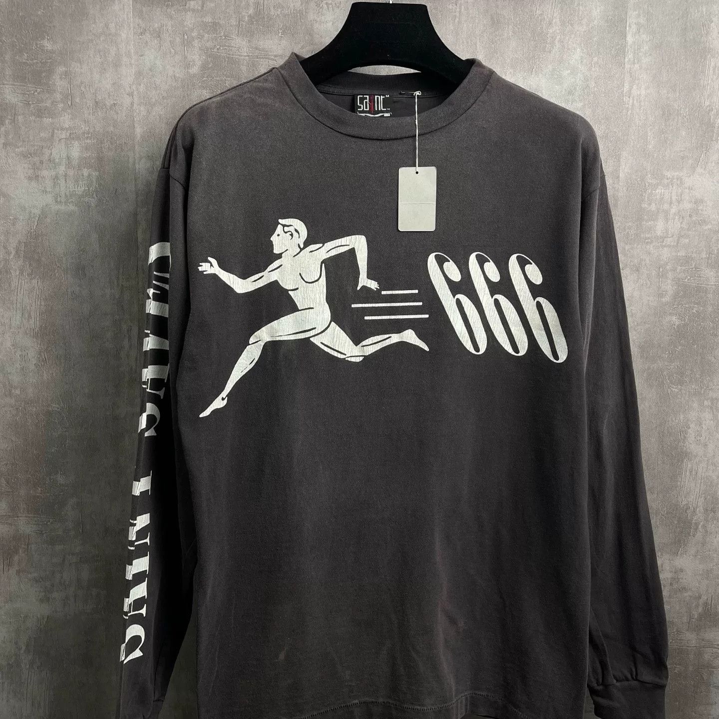 Saint Michael Saint Michael Runner Washed Black LS T-shirt Size US M / EU 48-50 / 2 - 2 Thumbnail