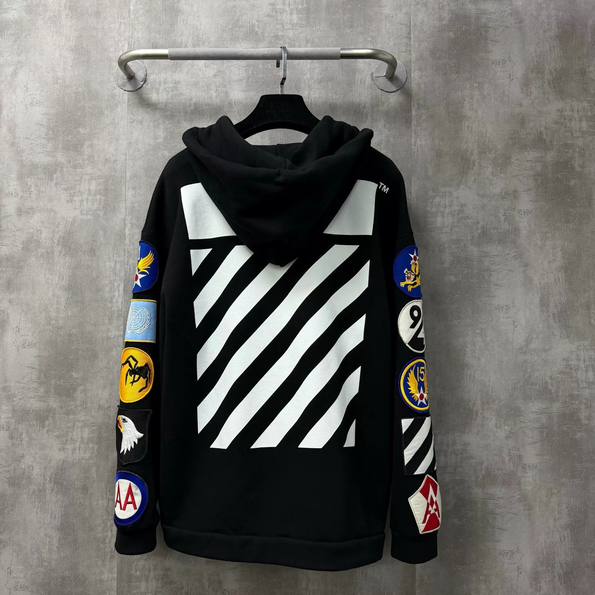 Off-White Off-White OW Multi-Badge Fleece Zip Hoodie Size US XXS / EU 40 - 4 Thumbnail