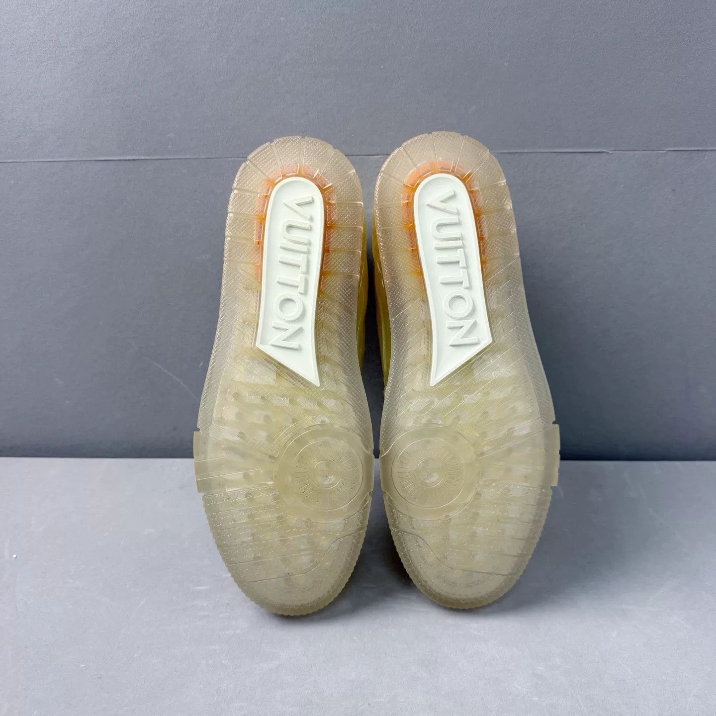 Louis Vuitton Louis Vuitton Transparent Jelly Trainer Size US 6 / EU 39 - 4 Thumbnail