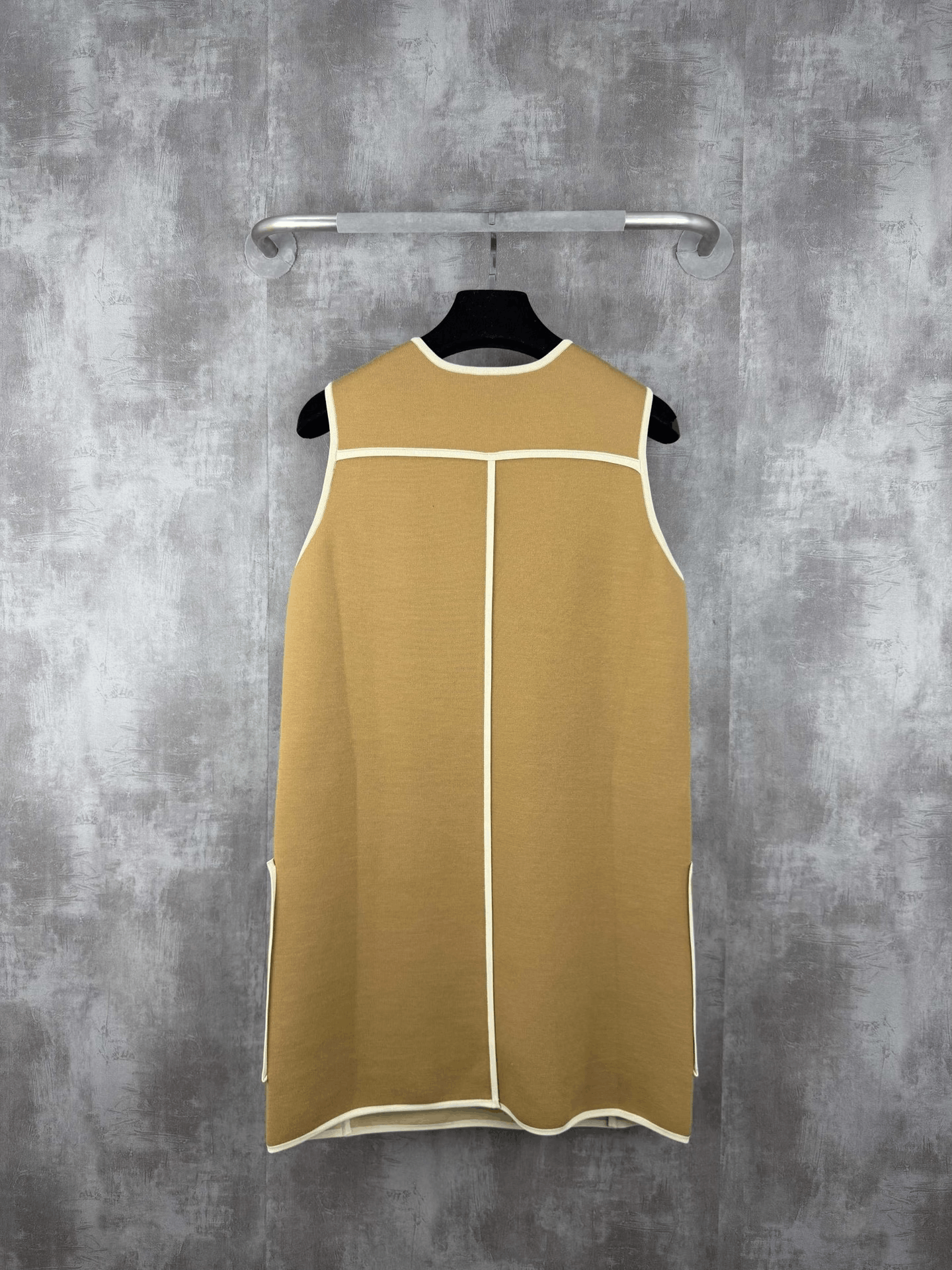 Louis Vuitton Louis Vuitton x Grace Coddington Sleeveless Wool Dress Size S / US 4 / IT 40 - 3 Thumbnail