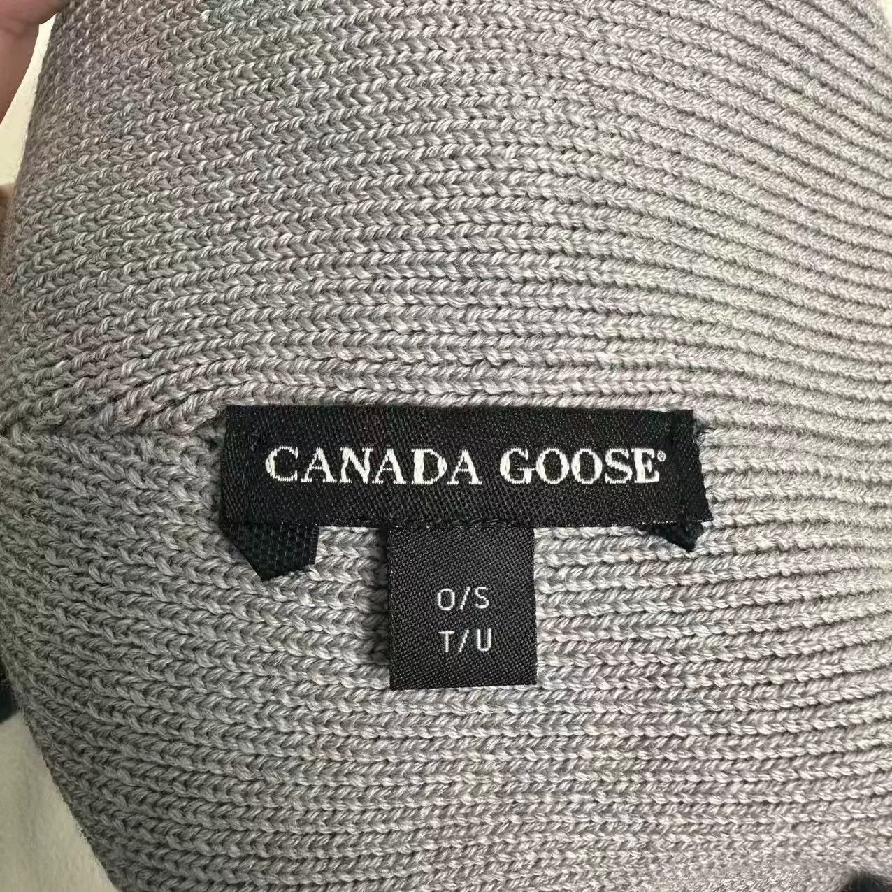 Canada Goose Canada Goose Classic Logo Beanie Size ONE SIZE - 2 Thumbnail