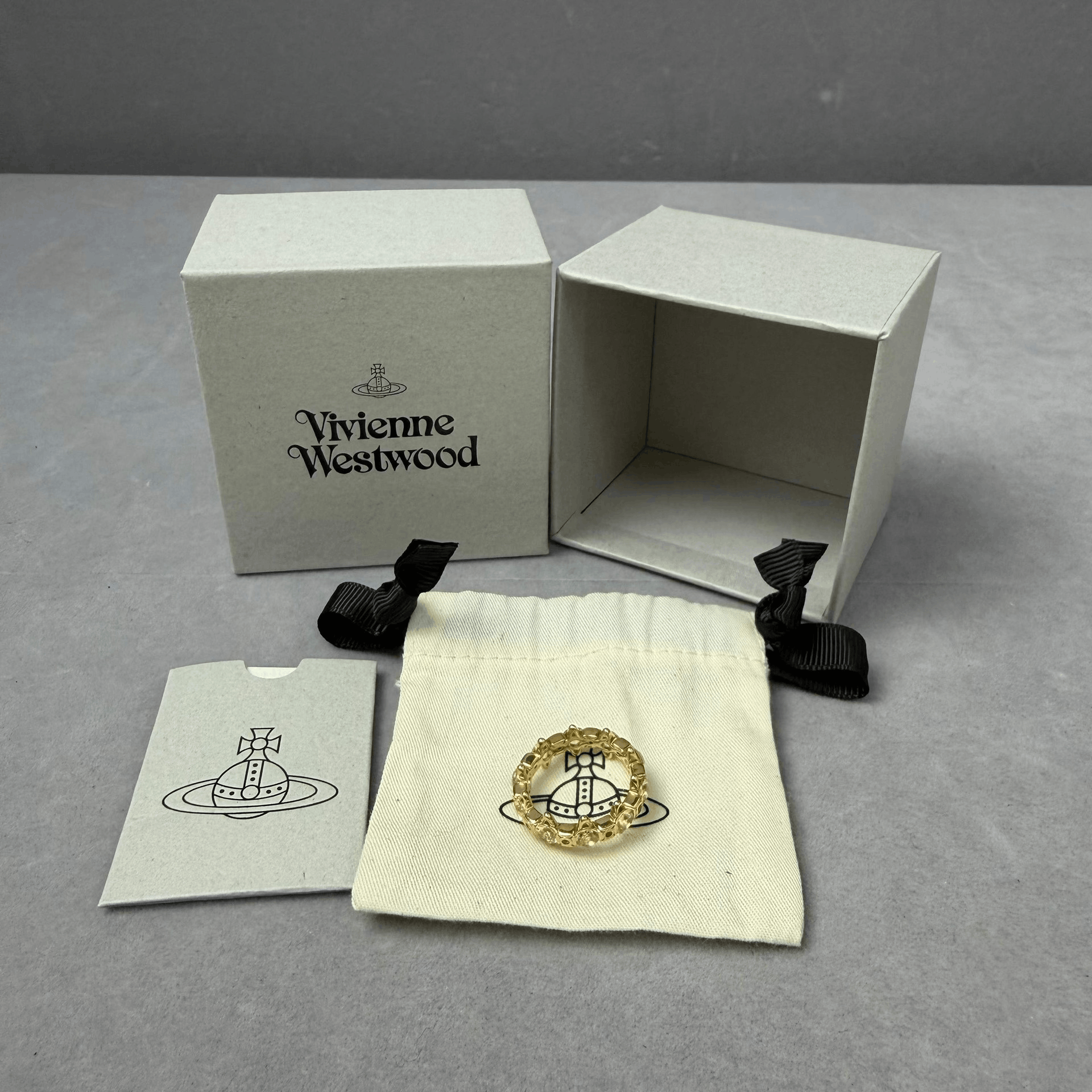 Vivienne Westwood Vivian Westwood Warwick Crown Saturn Ring Size ONE SIZE - 2 Thumbnail
