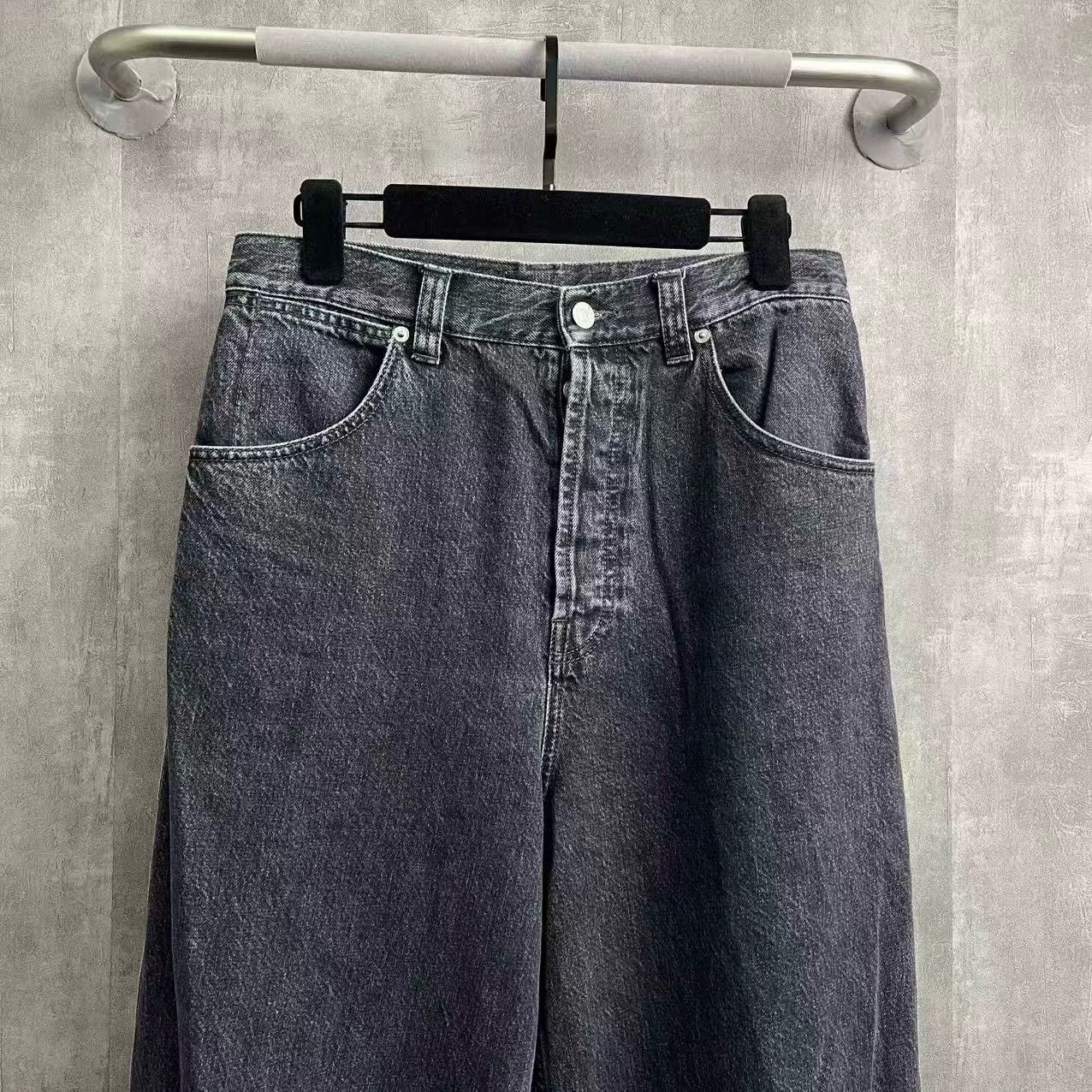 Gucci Gucci Washed Black Distressed Wide-Leg Jeans Size 30" / US 8 / IT 44 - 2 Thumbnail