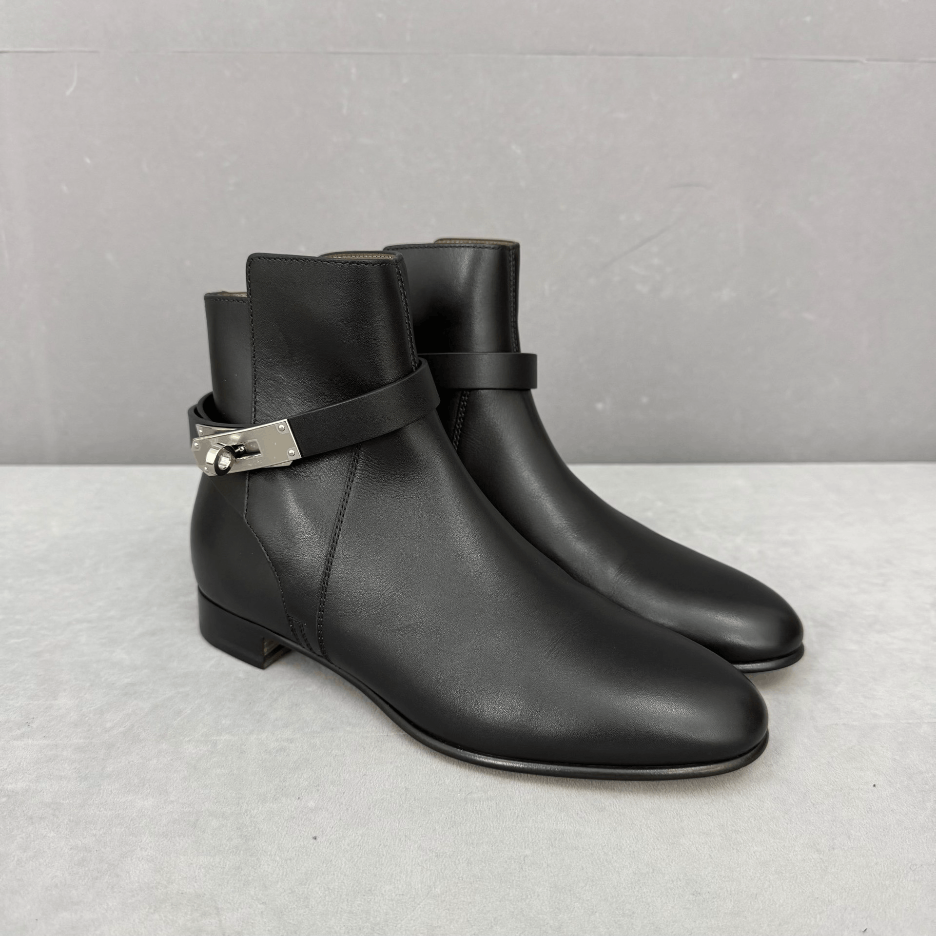 Hermes Hermes Kelly Silver Buckle Chelsea Boots Size US 6 / IT 36 - 3 Thumbnail