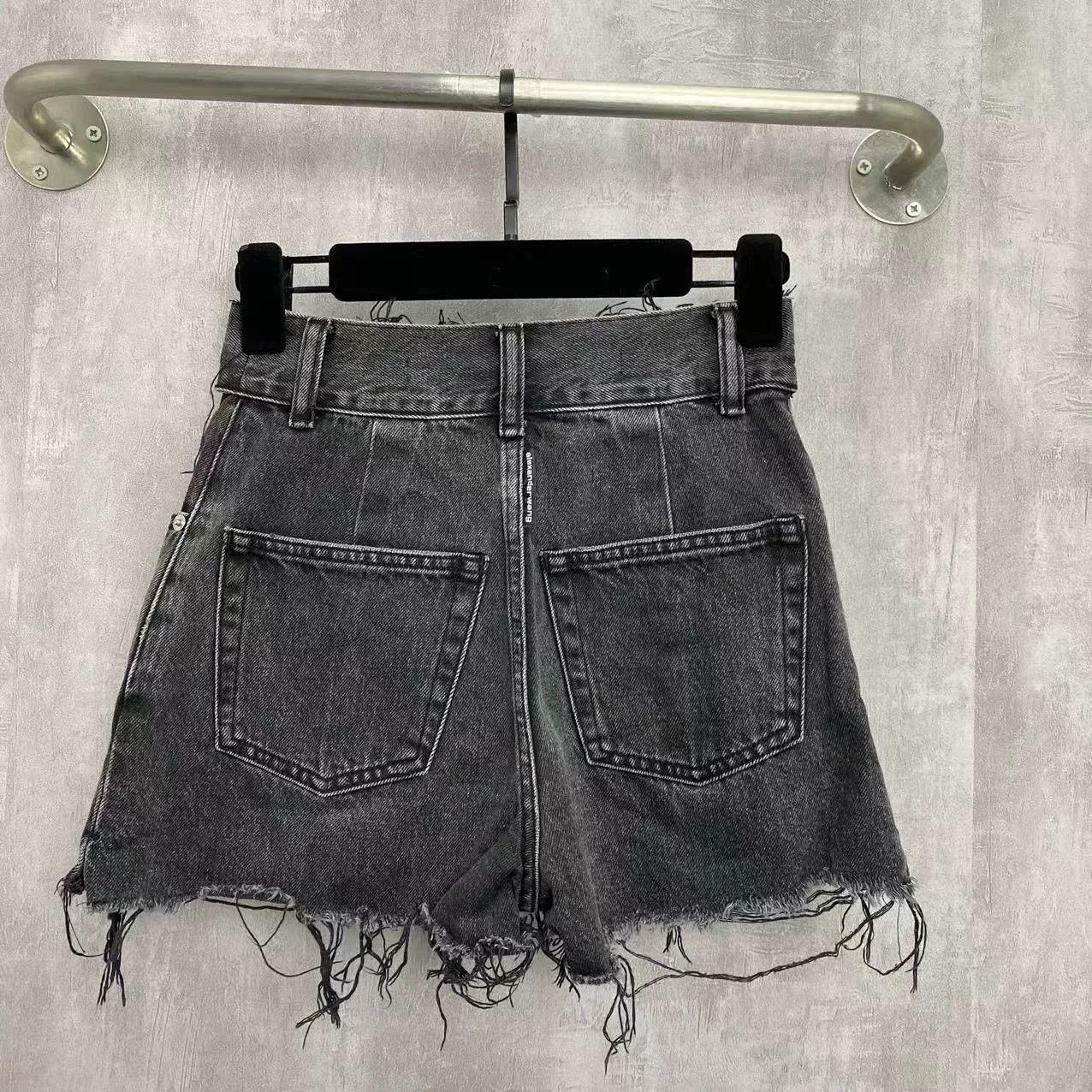 Alexander Wang Alexander Wang Distressed Denim Shorts Size 24" / US 00 / IT 34 - 3 Thumbnail